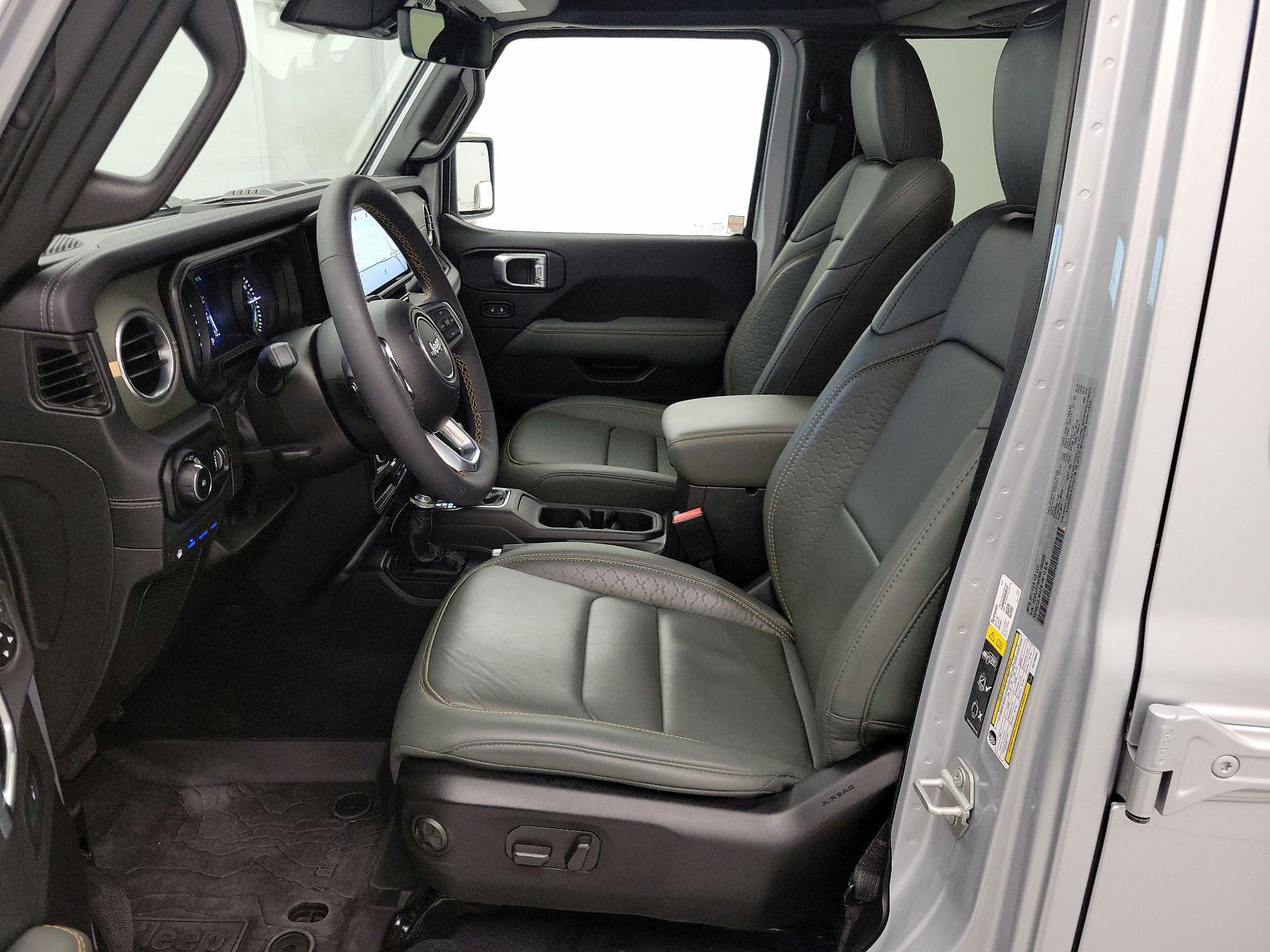 Thumbnail: 2024 Jeep Wrangler - 11