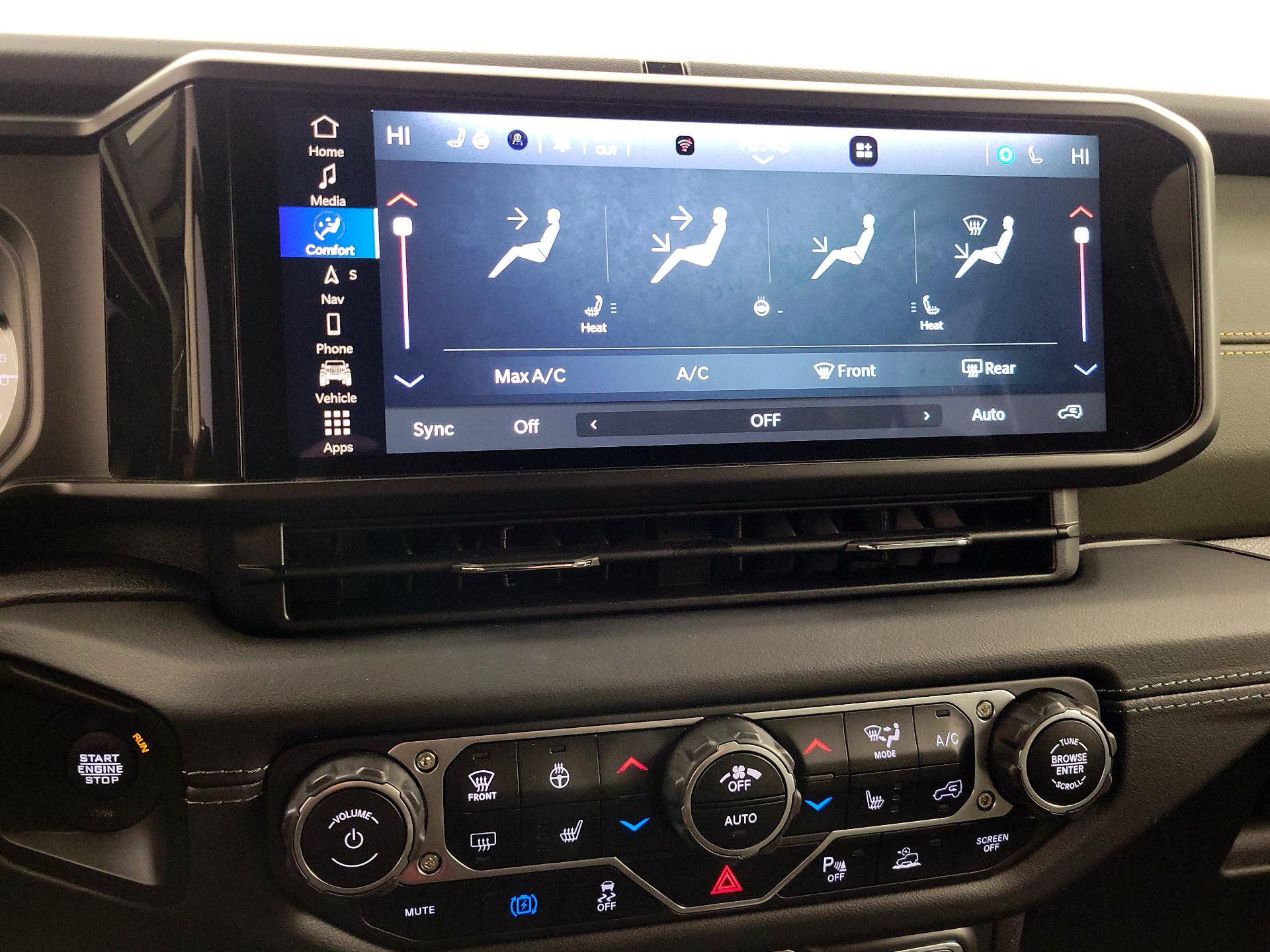 Thumbnail: 2024 Jeep Wrangler - 17