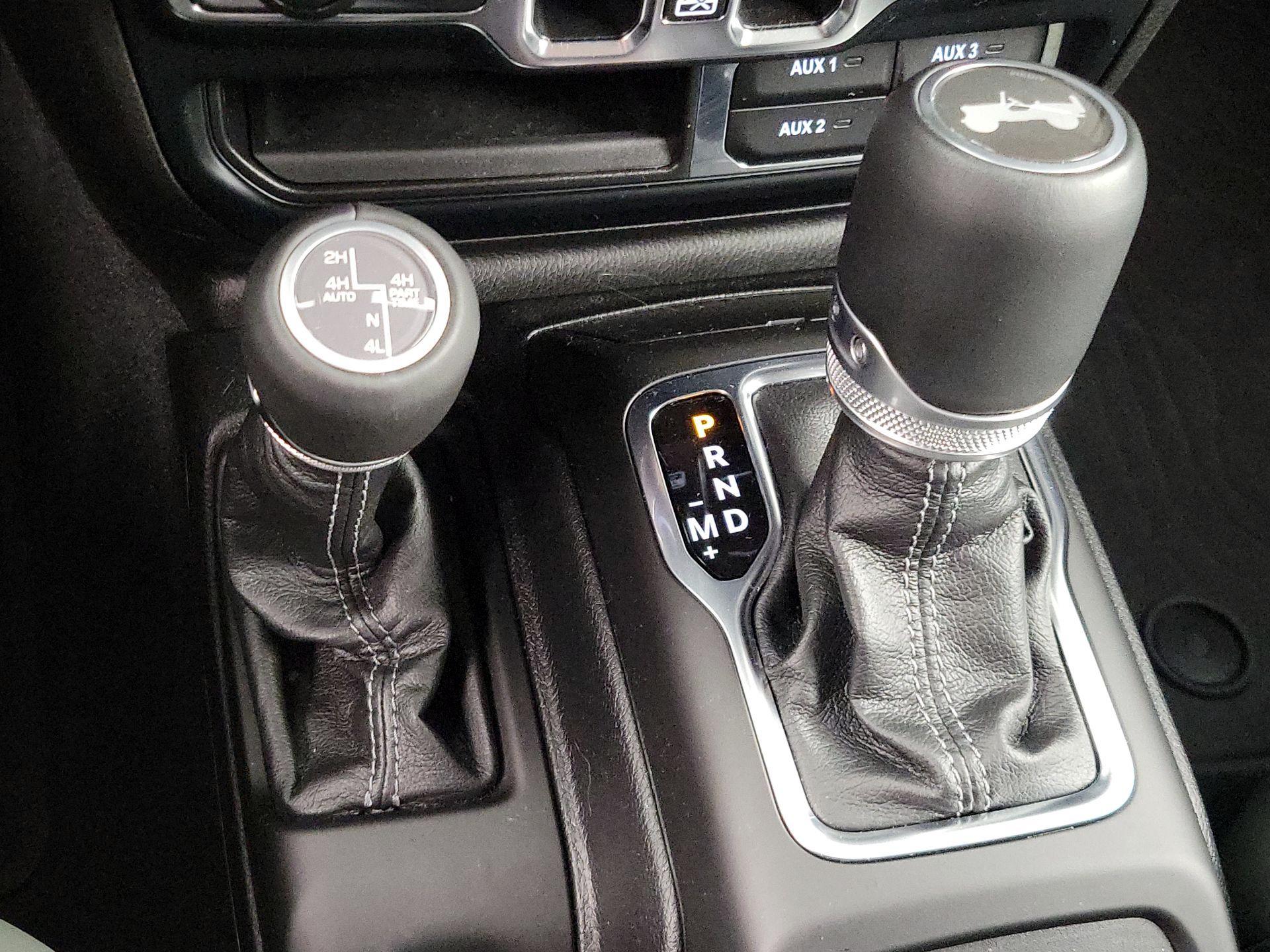 Thumbnail: 2024 Jeep Wrangler - 18