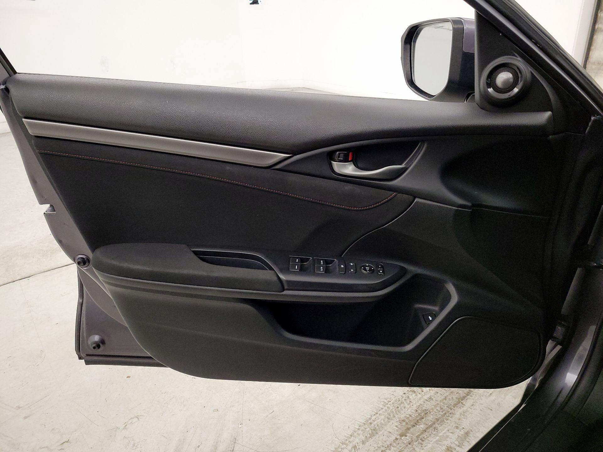 Thumbnail: 2019 Honda Civic - 12