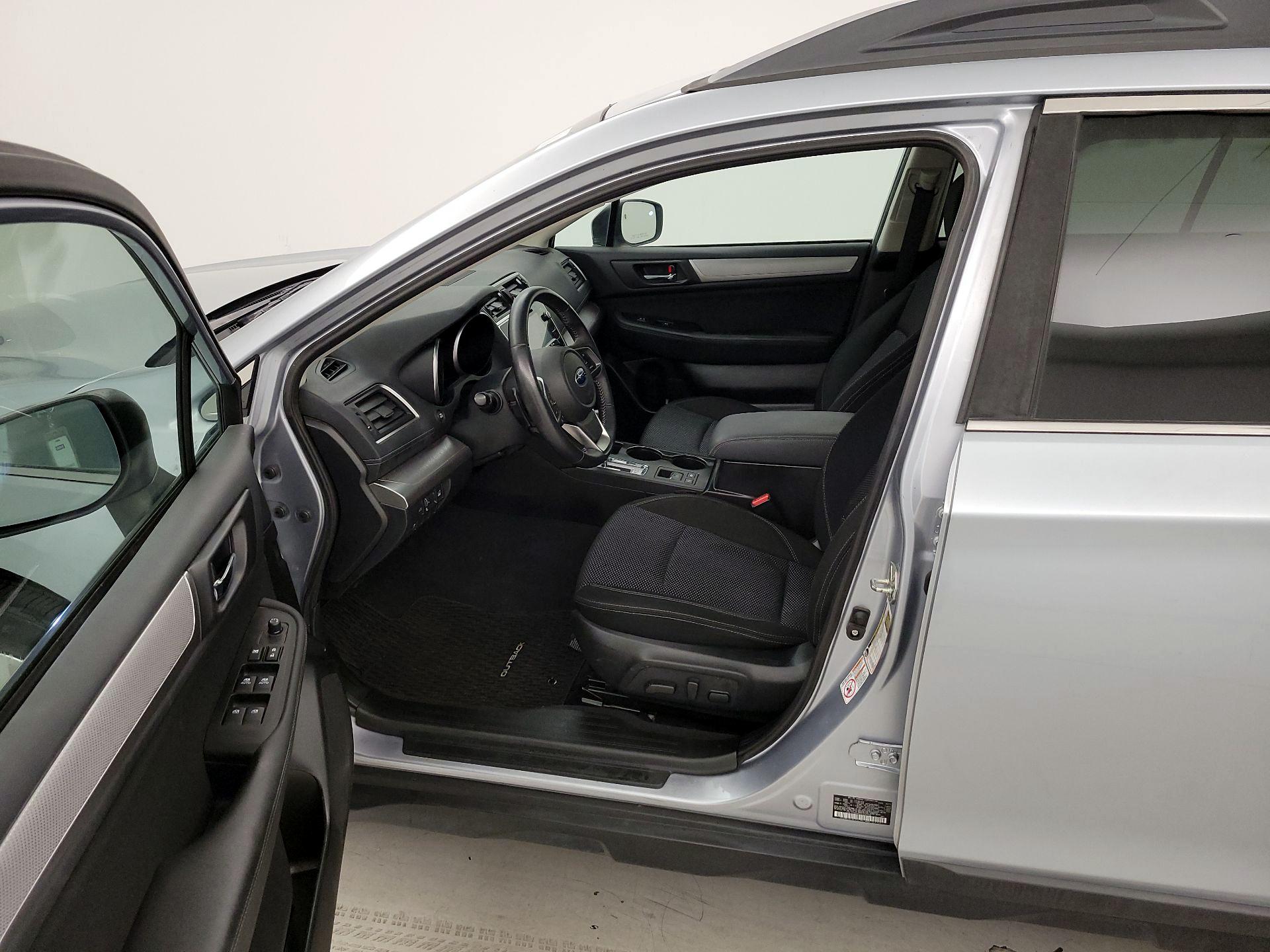 Thumbnail: 2018 Subaru Outback - 11