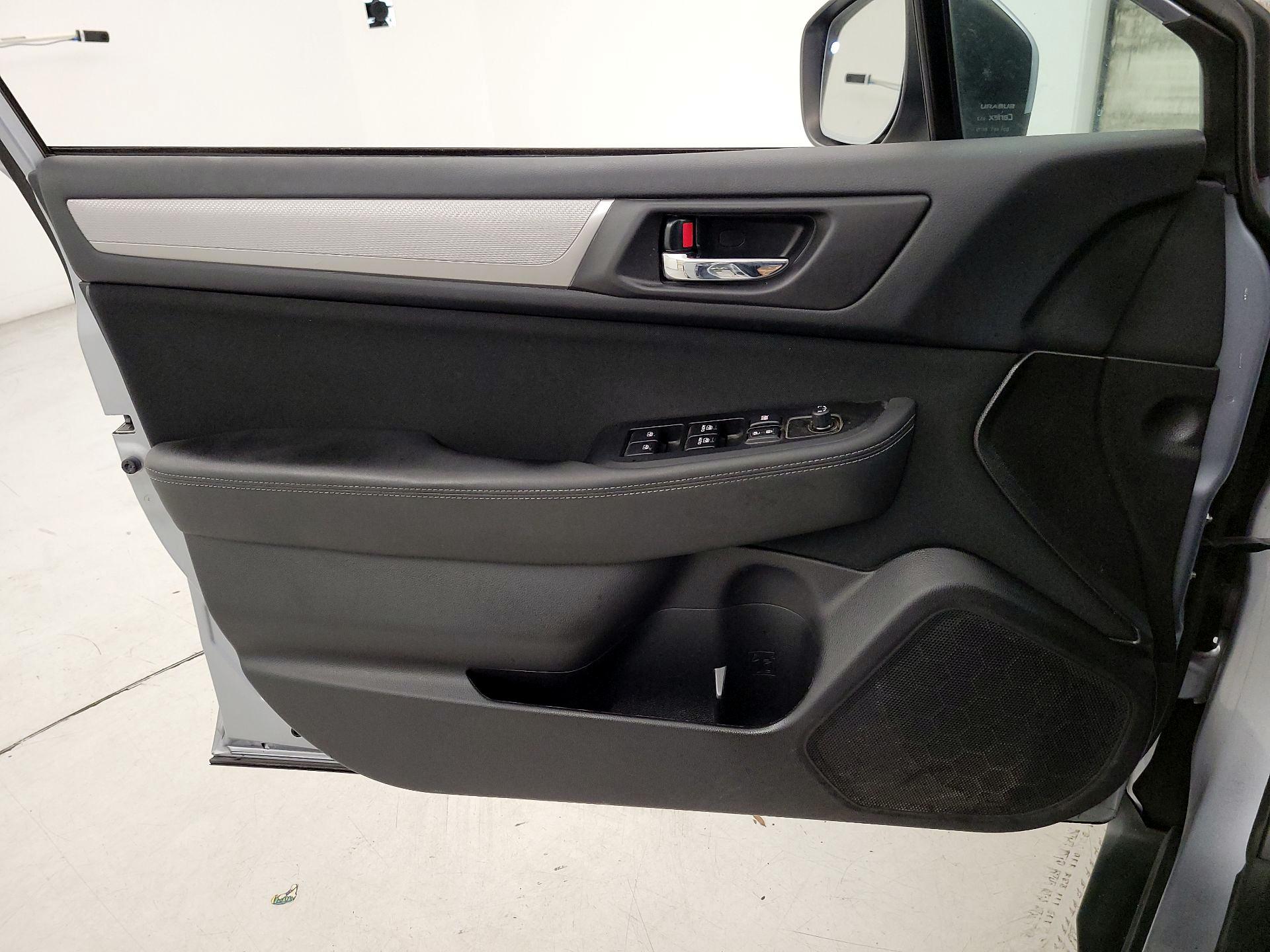 Thumbnail: 2018 Subaru Outback - 12