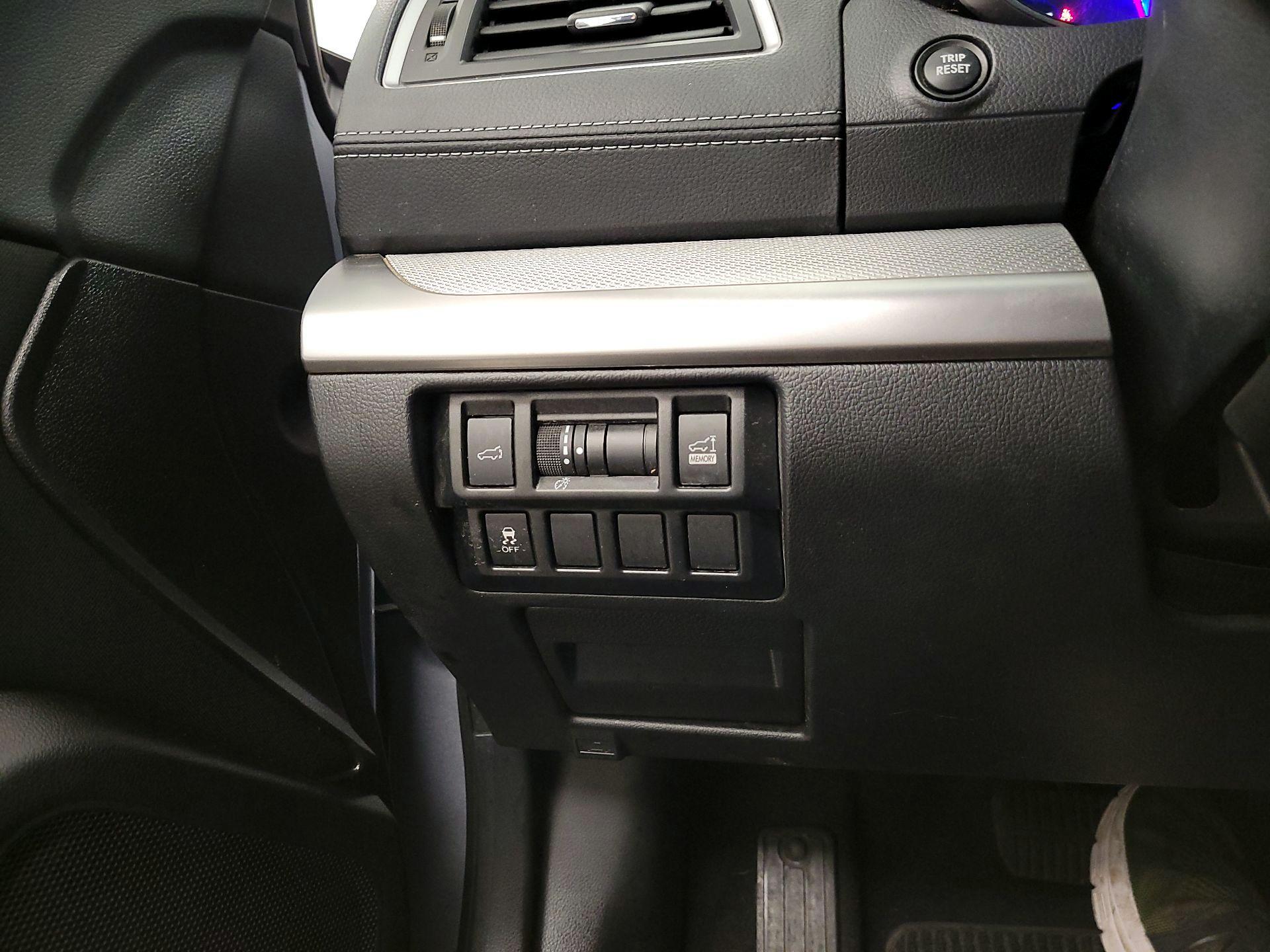 Thumbnail: 2018 Subaru Outback - 13