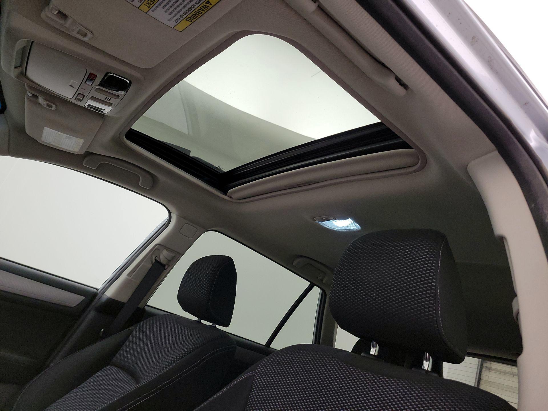 Thumbnail: 2018 Subaru Outback - 19