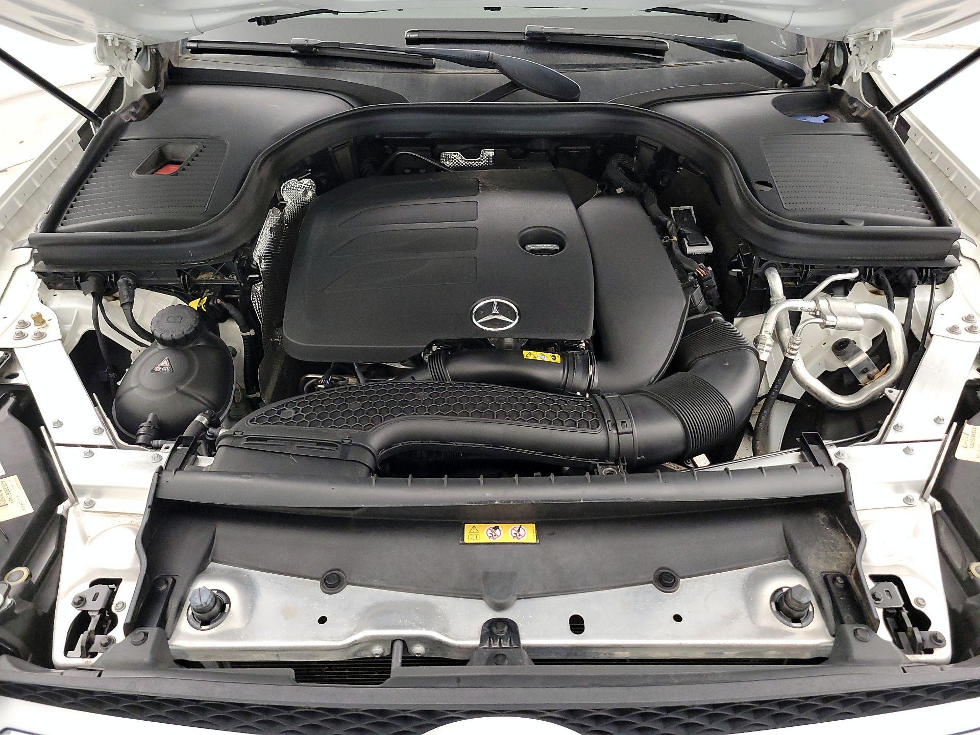 Thumbnail: 2020 Mercedes-Benz GLC - 20