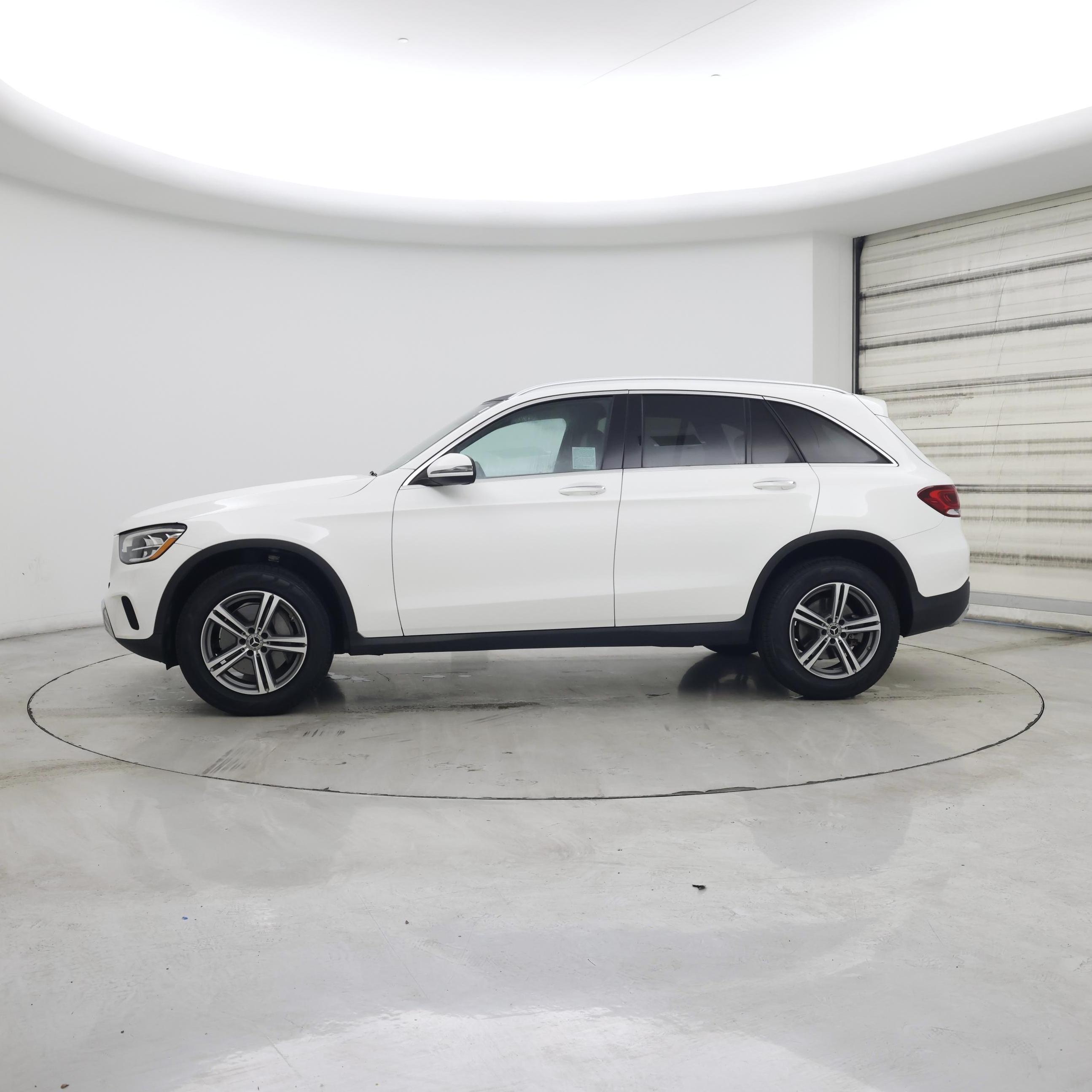 Thumbnail: 2020 Mercedes-Benz GLC - 3