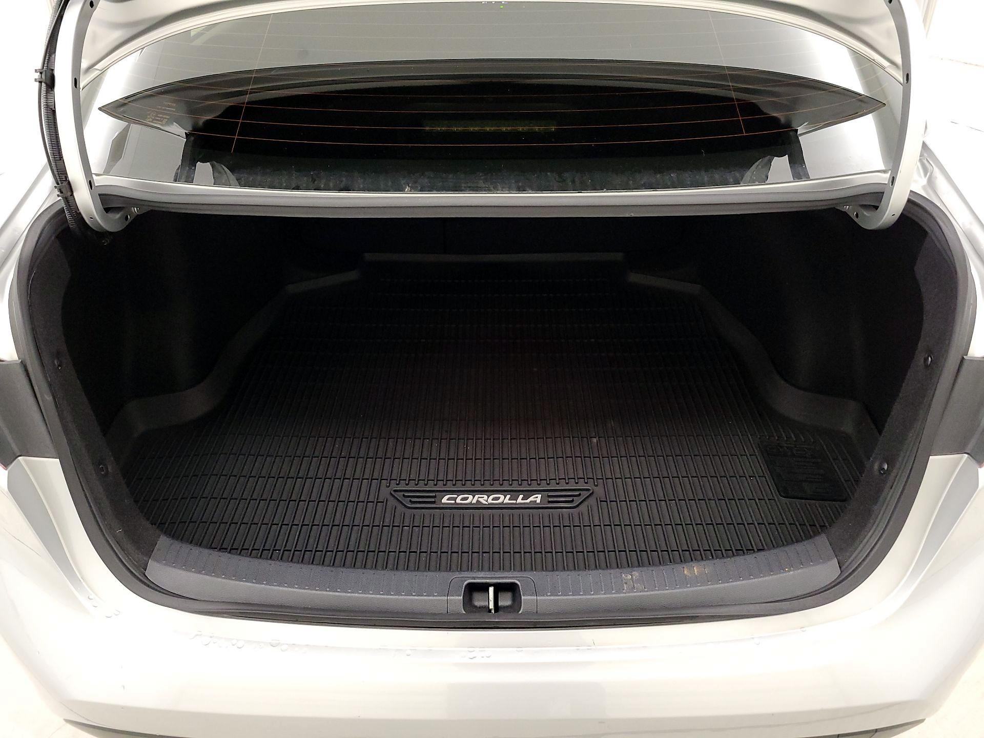 Thumbnail: 2020 Toyota Corolla - 18