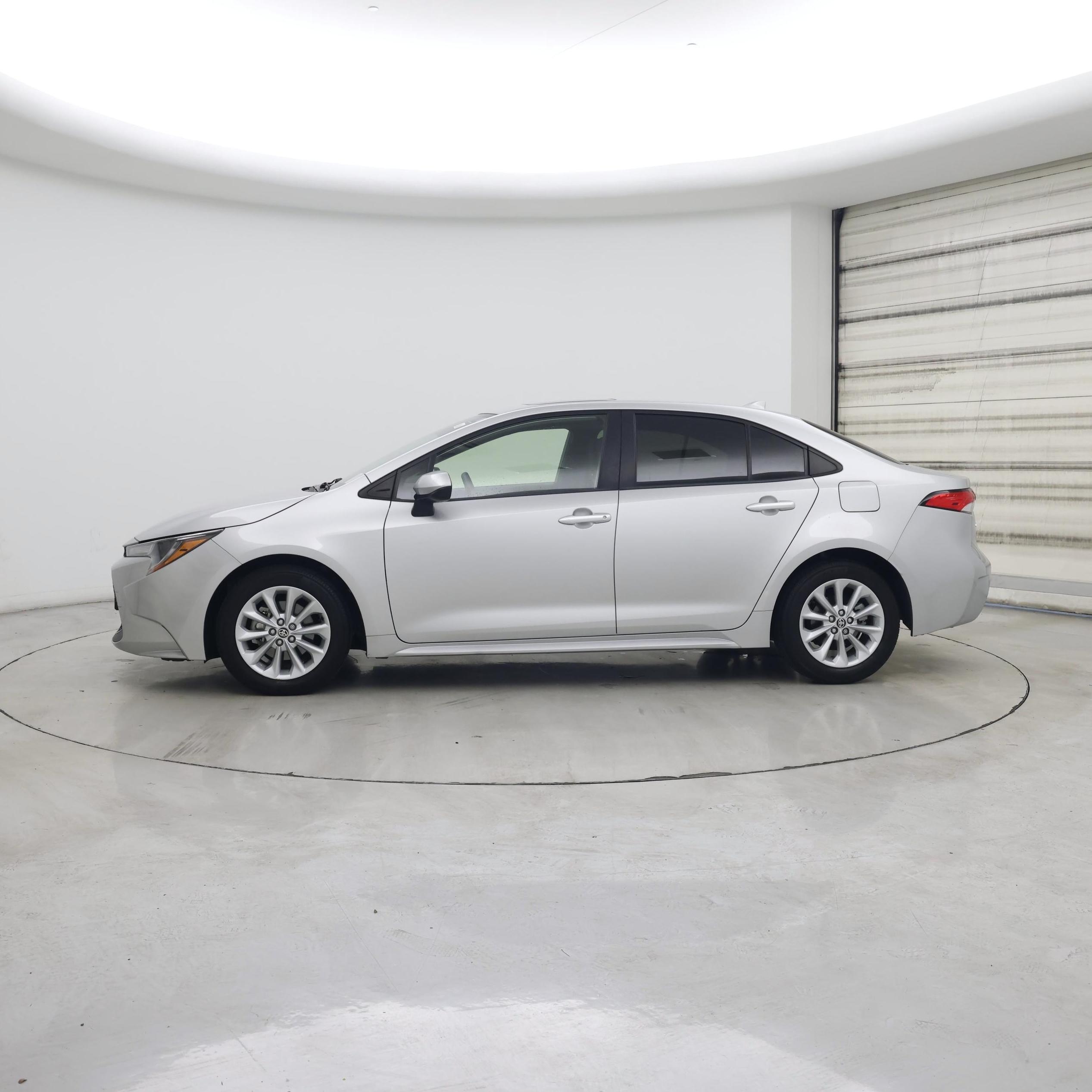 Thumbnail: 2020 Toyota Corolla - 3