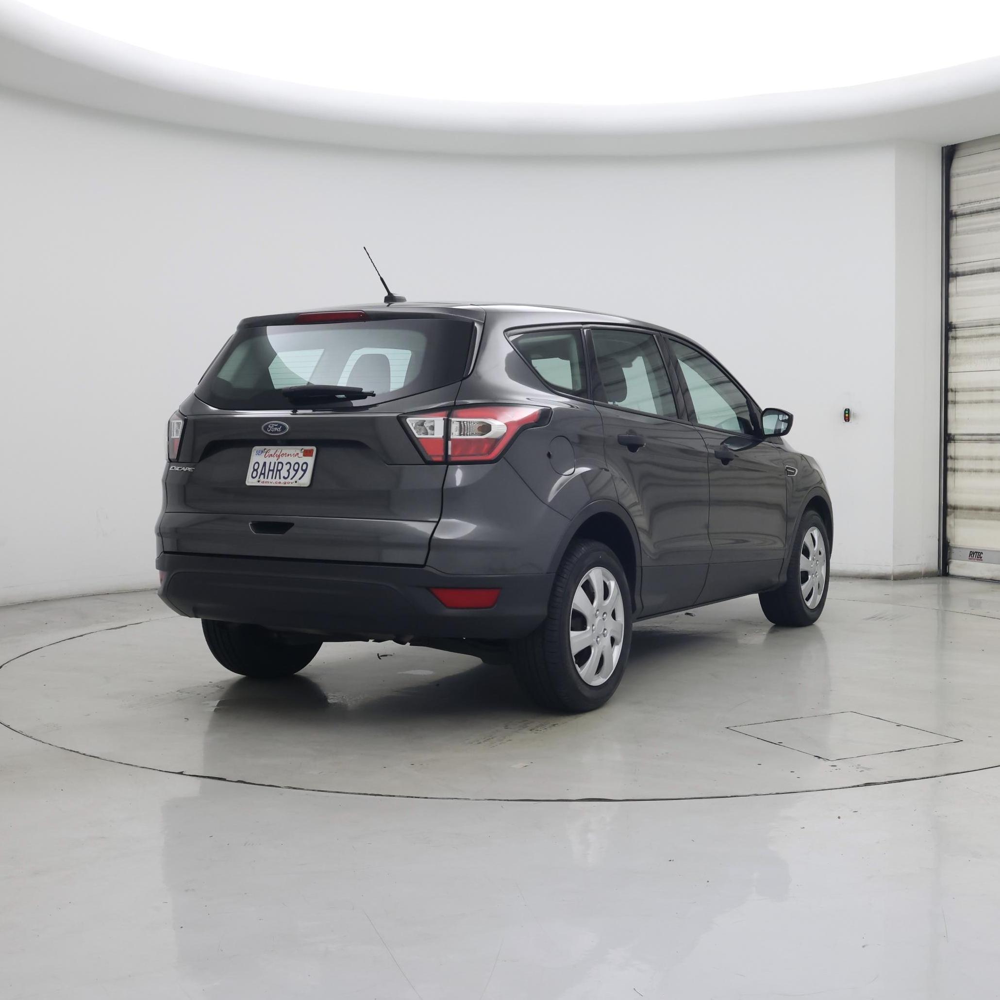 Thumbnail: 2017 Ford Escape - 8