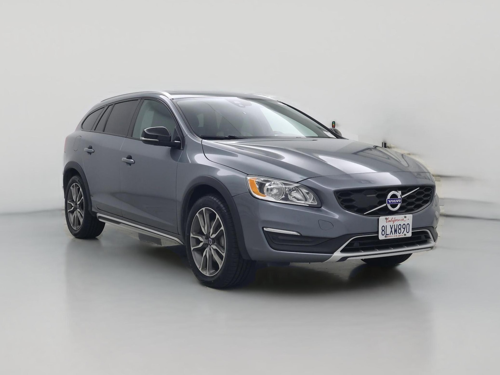 2018 Volvo V60 Base