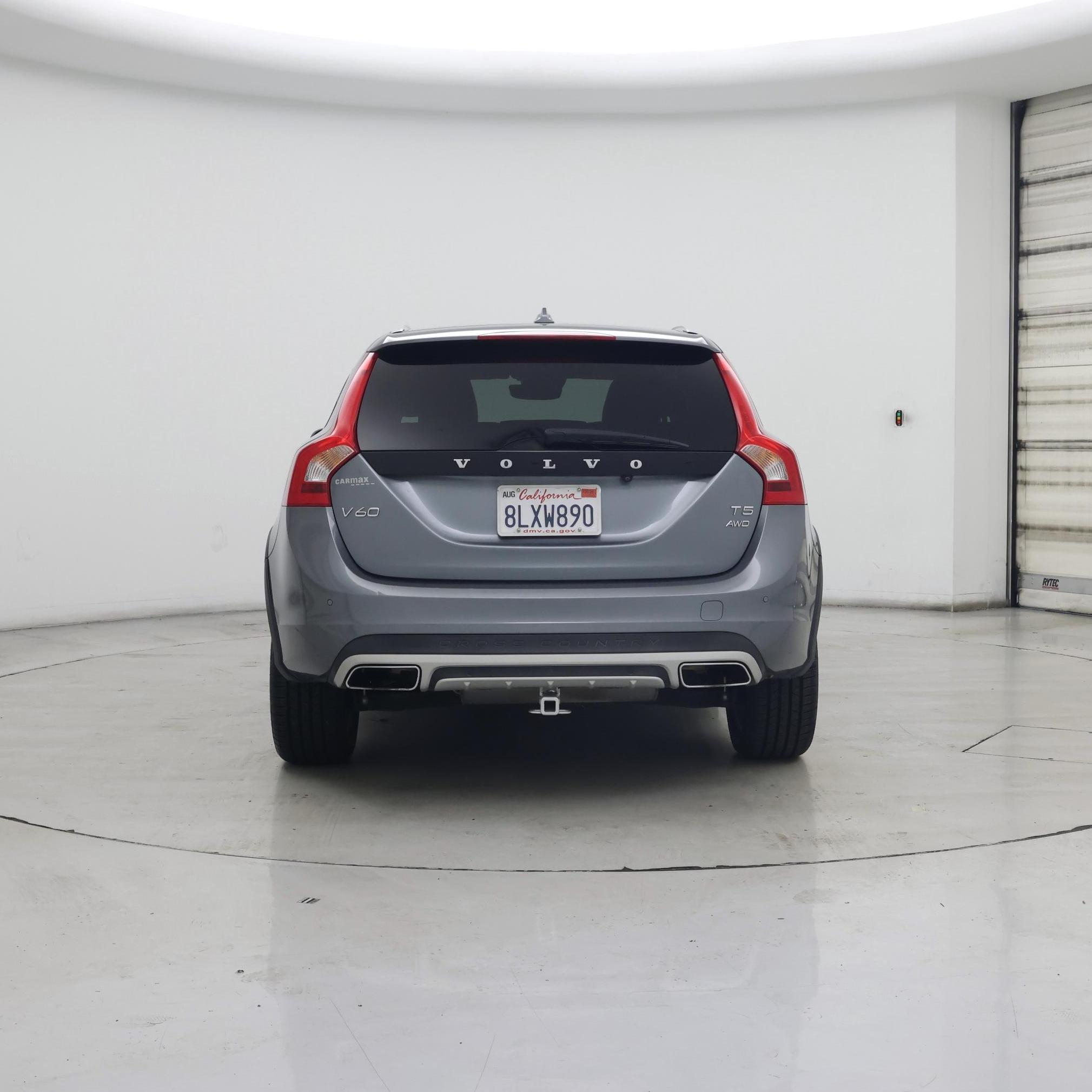 Thumbnail: 2018 Volvo S60 - 6