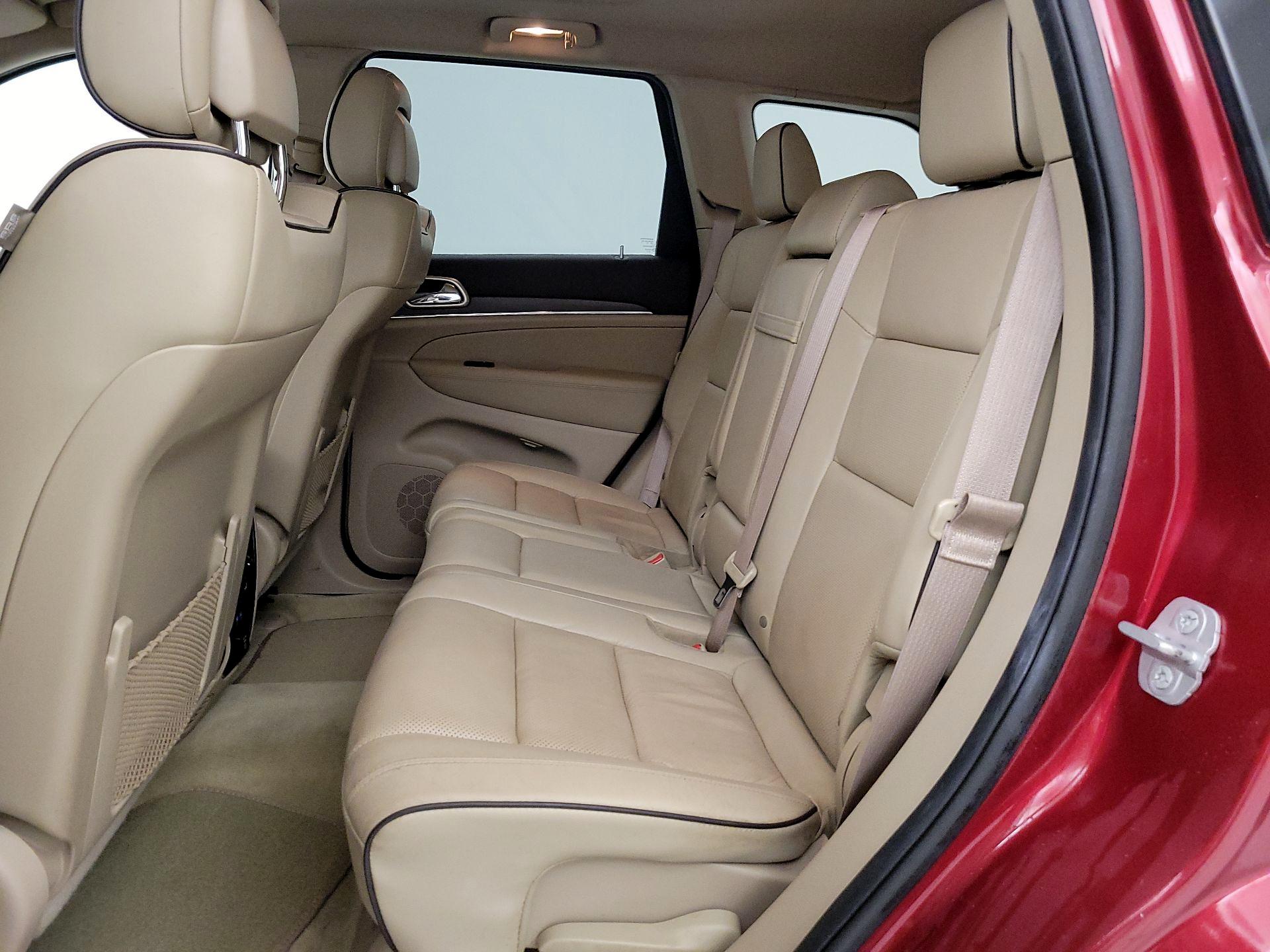 Thumbnail: 2014 Jeep Grand Cherokee - 18