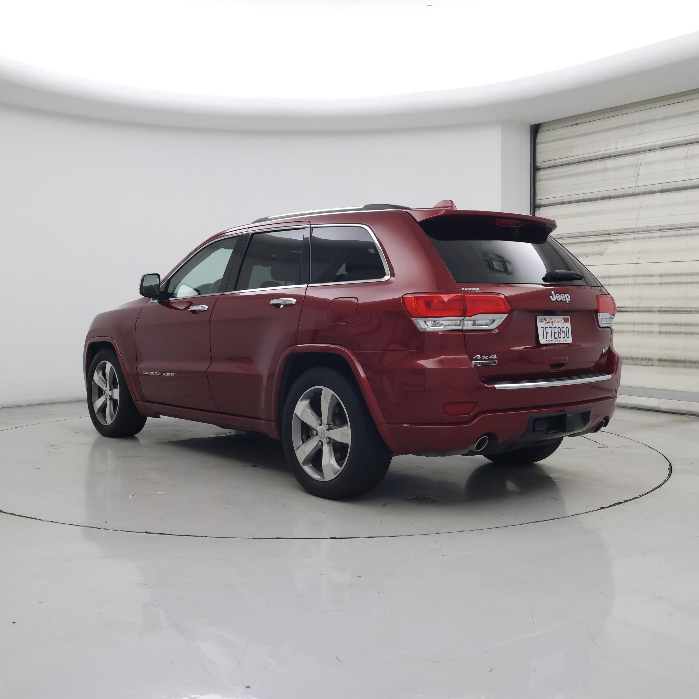 Thumbnail: 2014 Jeep Grand Cherokee - 2