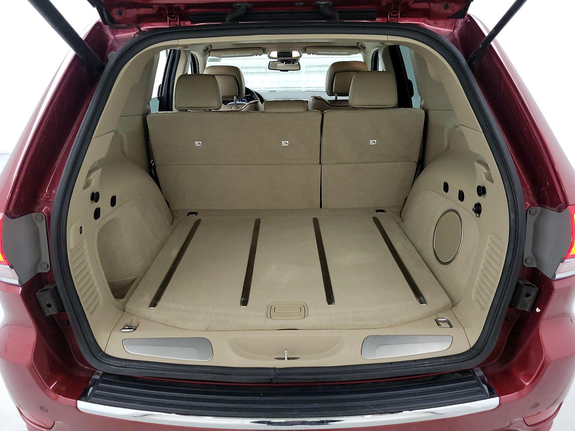 Thumbnail: 2014 Jeep Grand Cherokee - 19