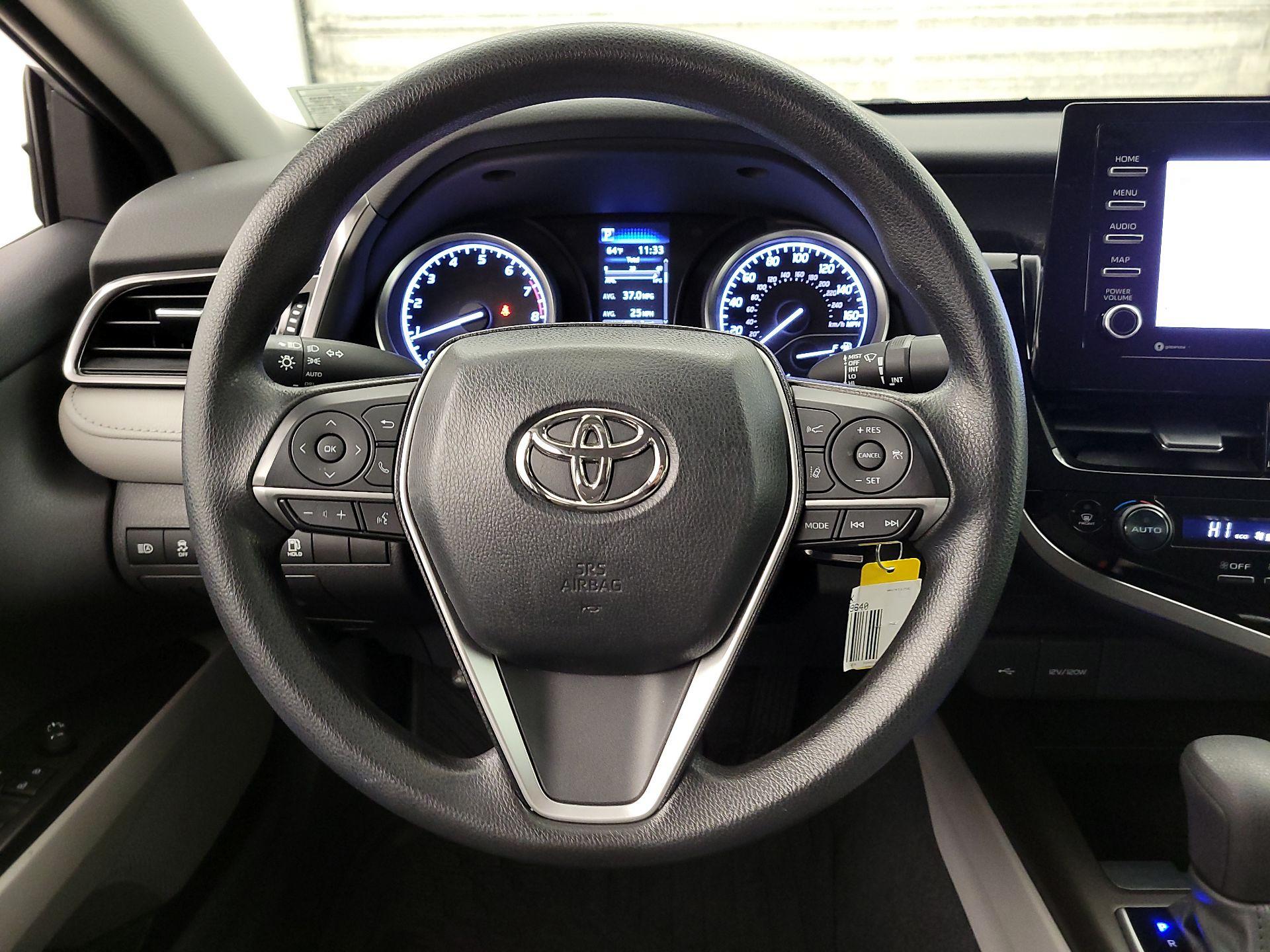 Thumbnail: 2023 Toyota Camry - 10