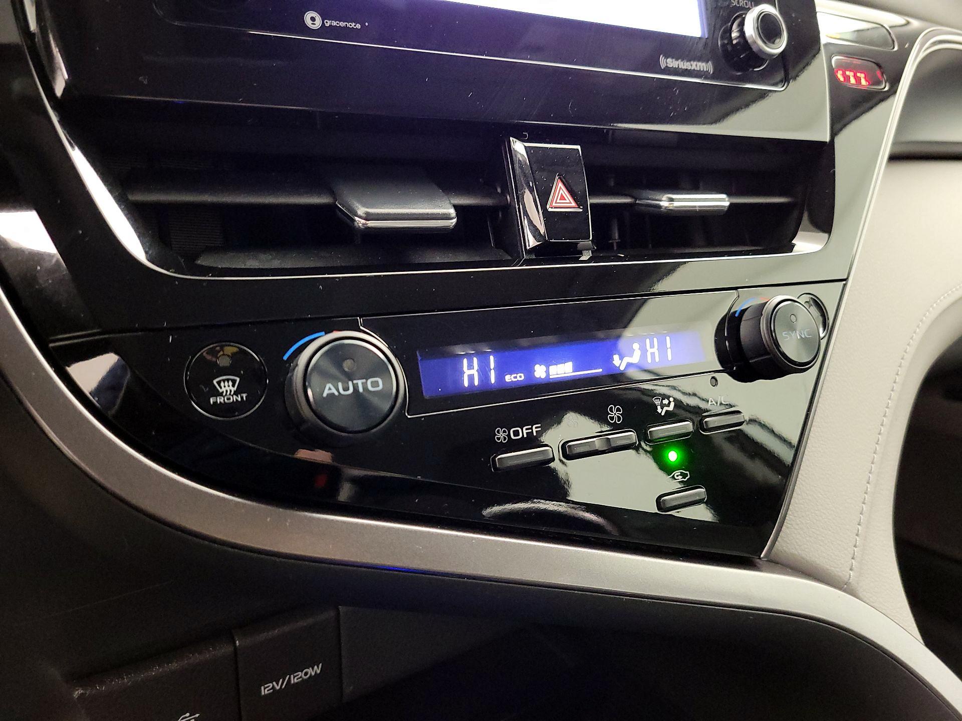 Thumbnail: 2023 Toyota Camry - 16