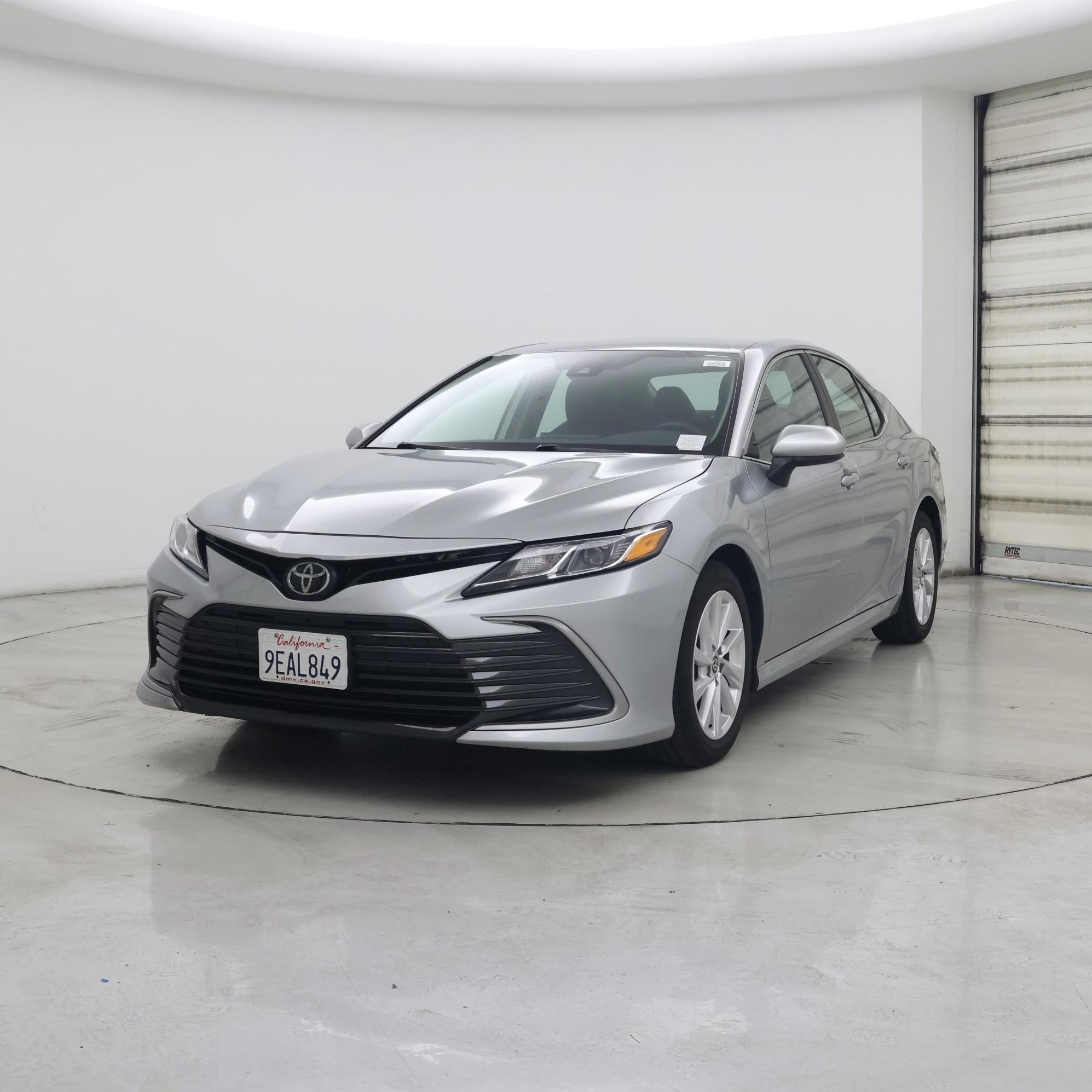 Thumbnail: 2023 Toyota Camry - 4