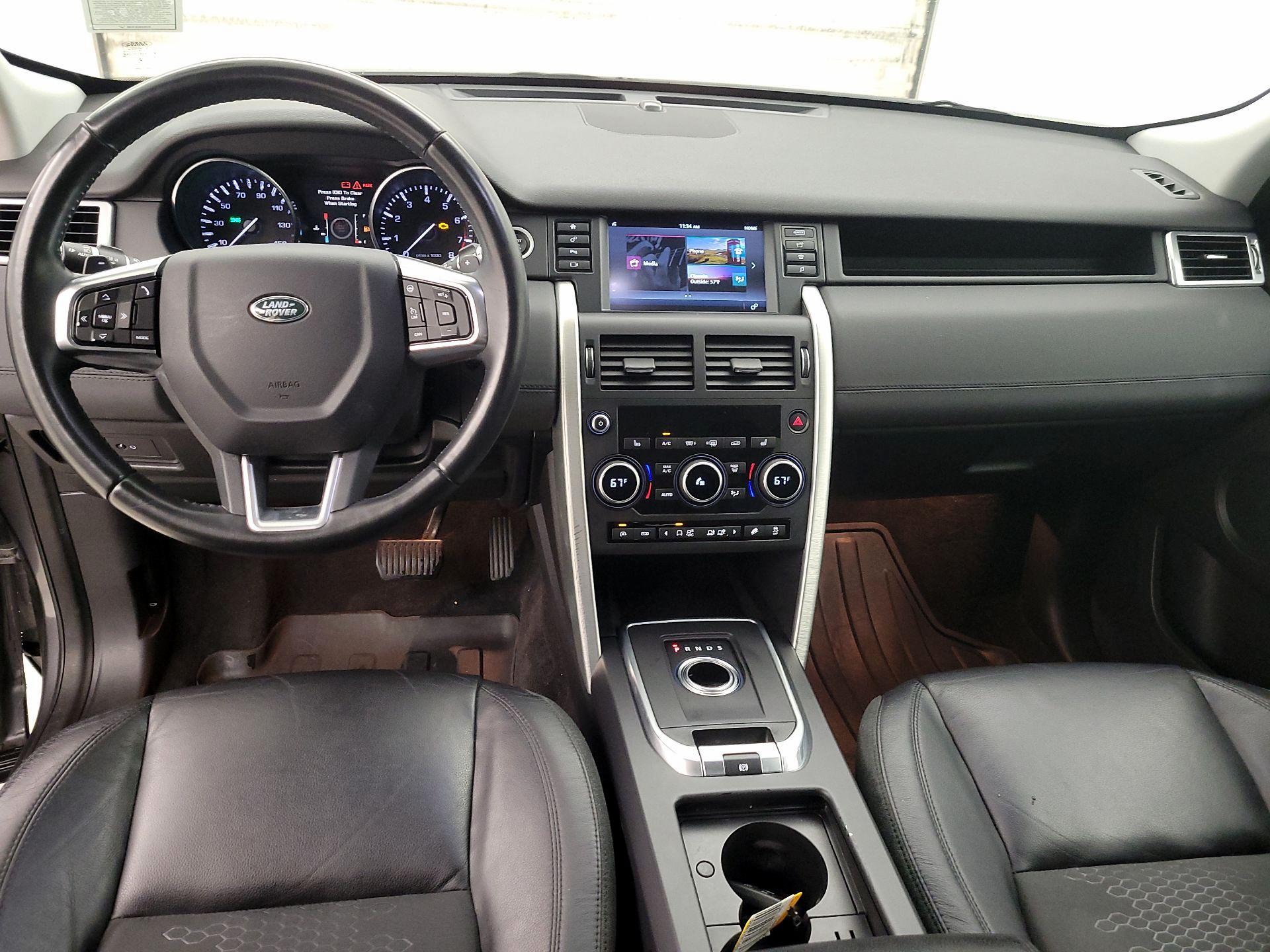 Thumbnail: 2016 Land Rover Discovery Sport - 9