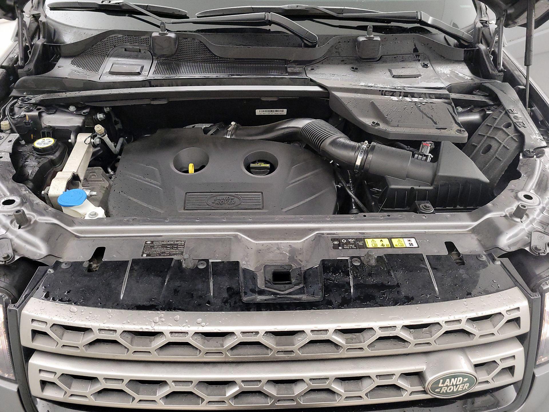 Thumbnail: 2016 Land Rover Discovery Sport - 19