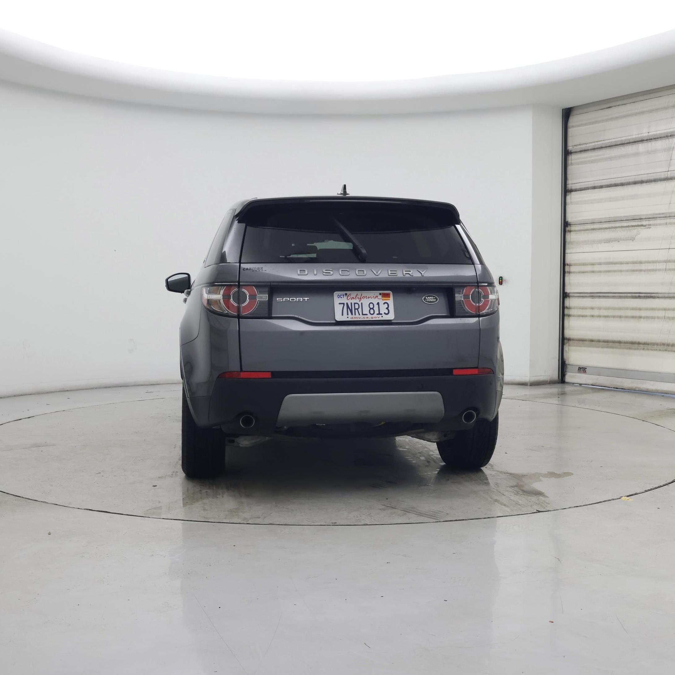 Thumbnail: 2016 Land Rover Discovery Sport - 6