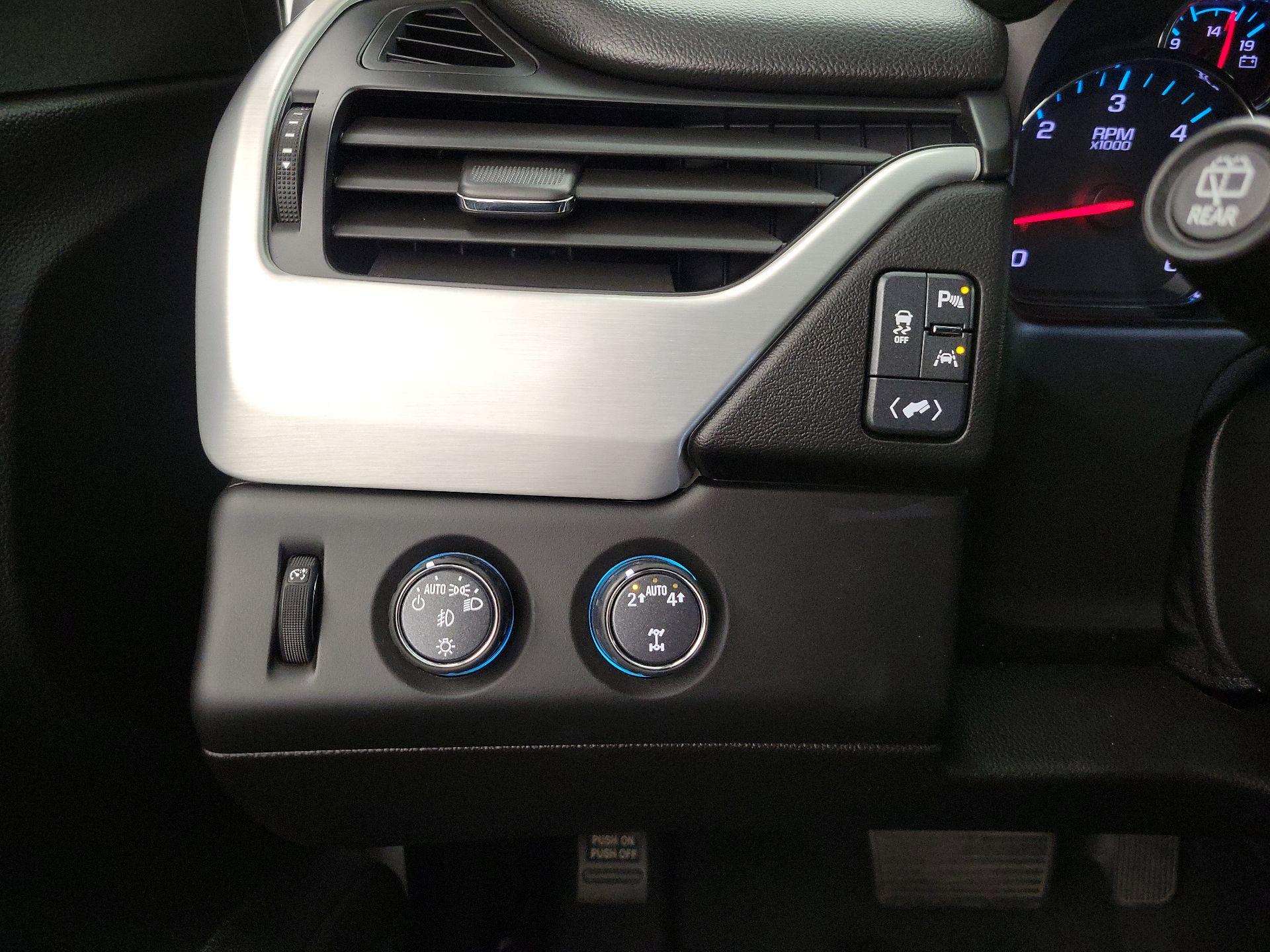 Thumbnail: 2019 GMC Yukon - 13