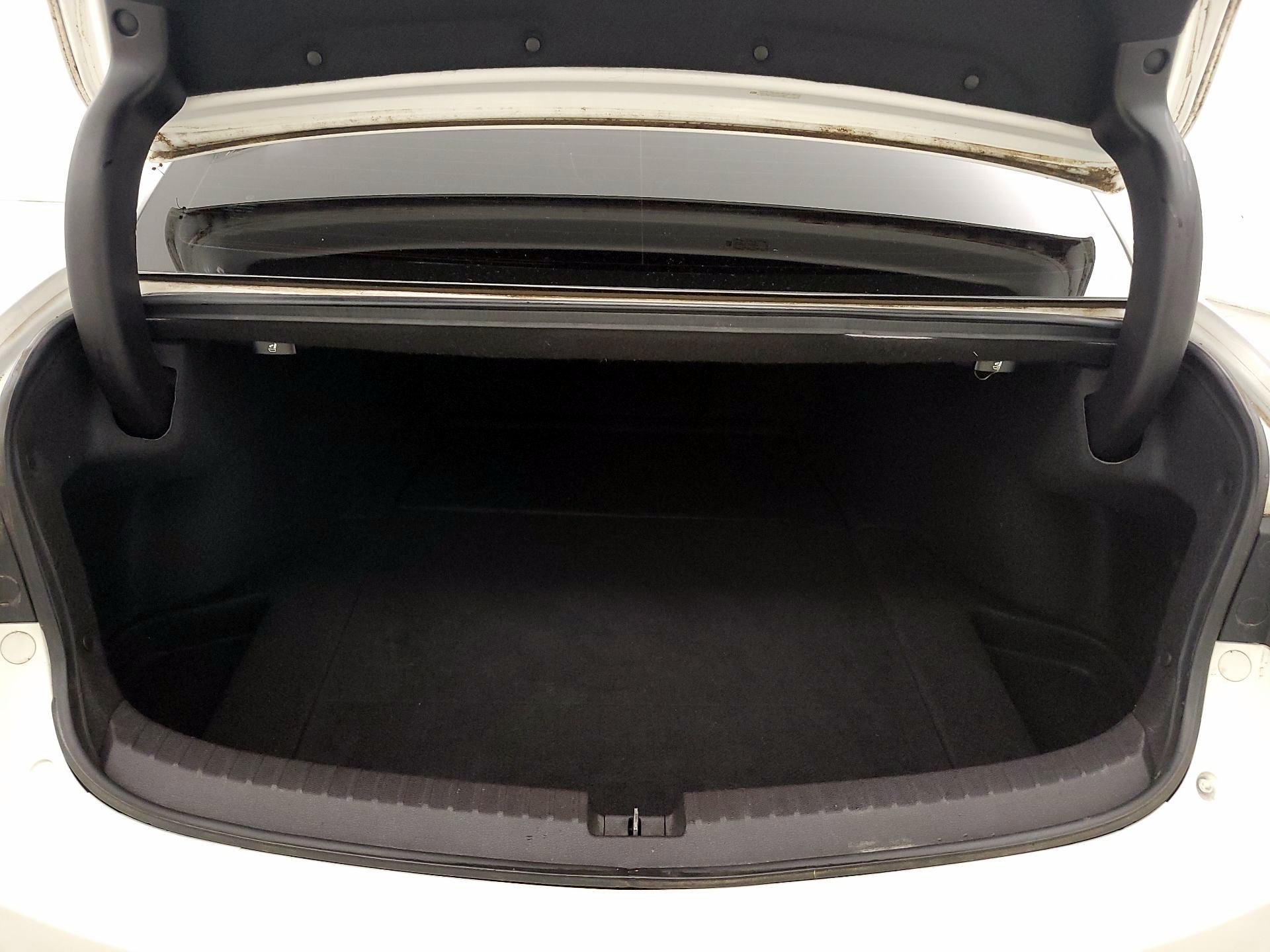 Thumbnail: 2015 Acura TLX - 20