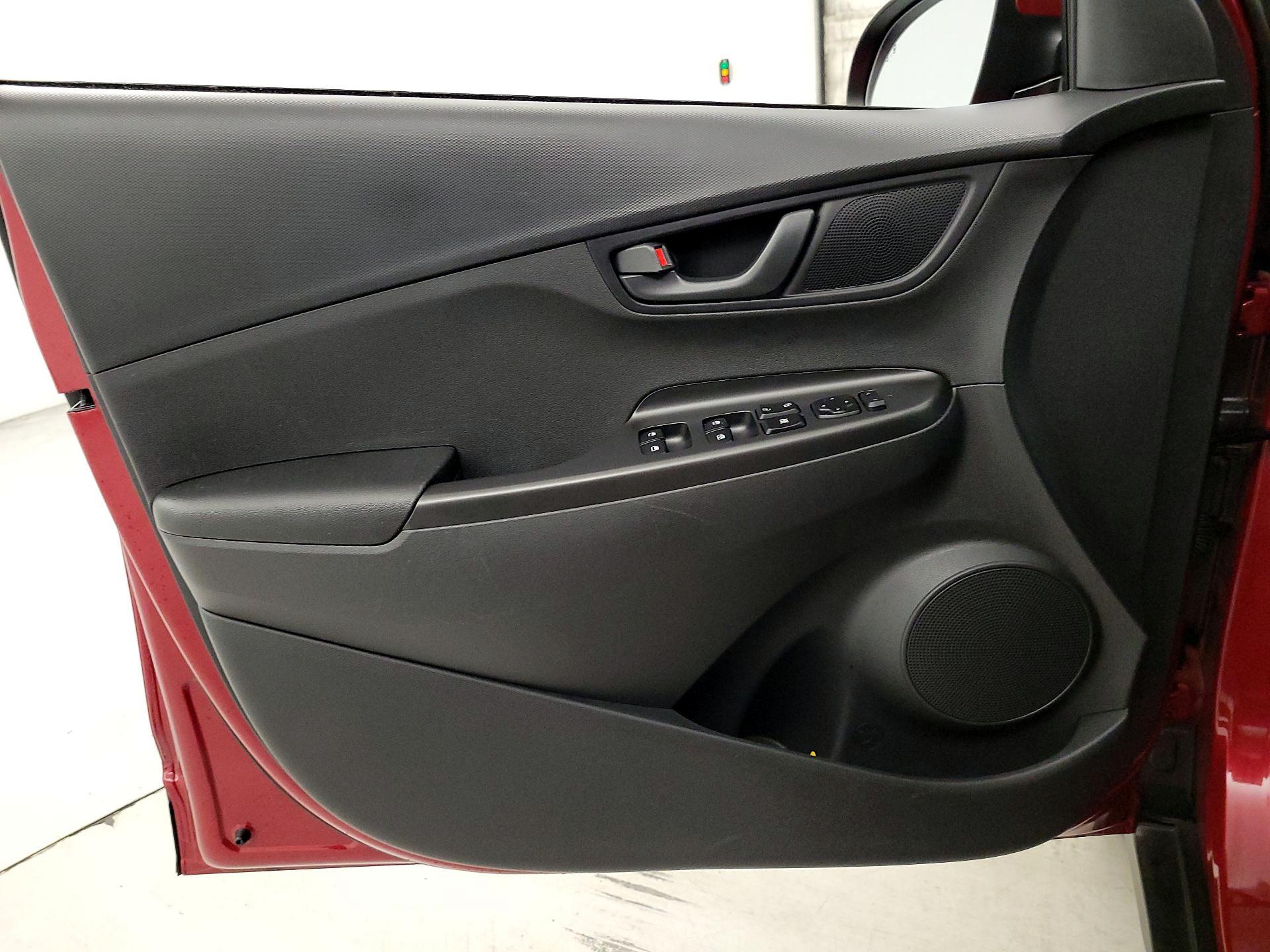 Thumbnail: 2023 Hyundai Kona - 12