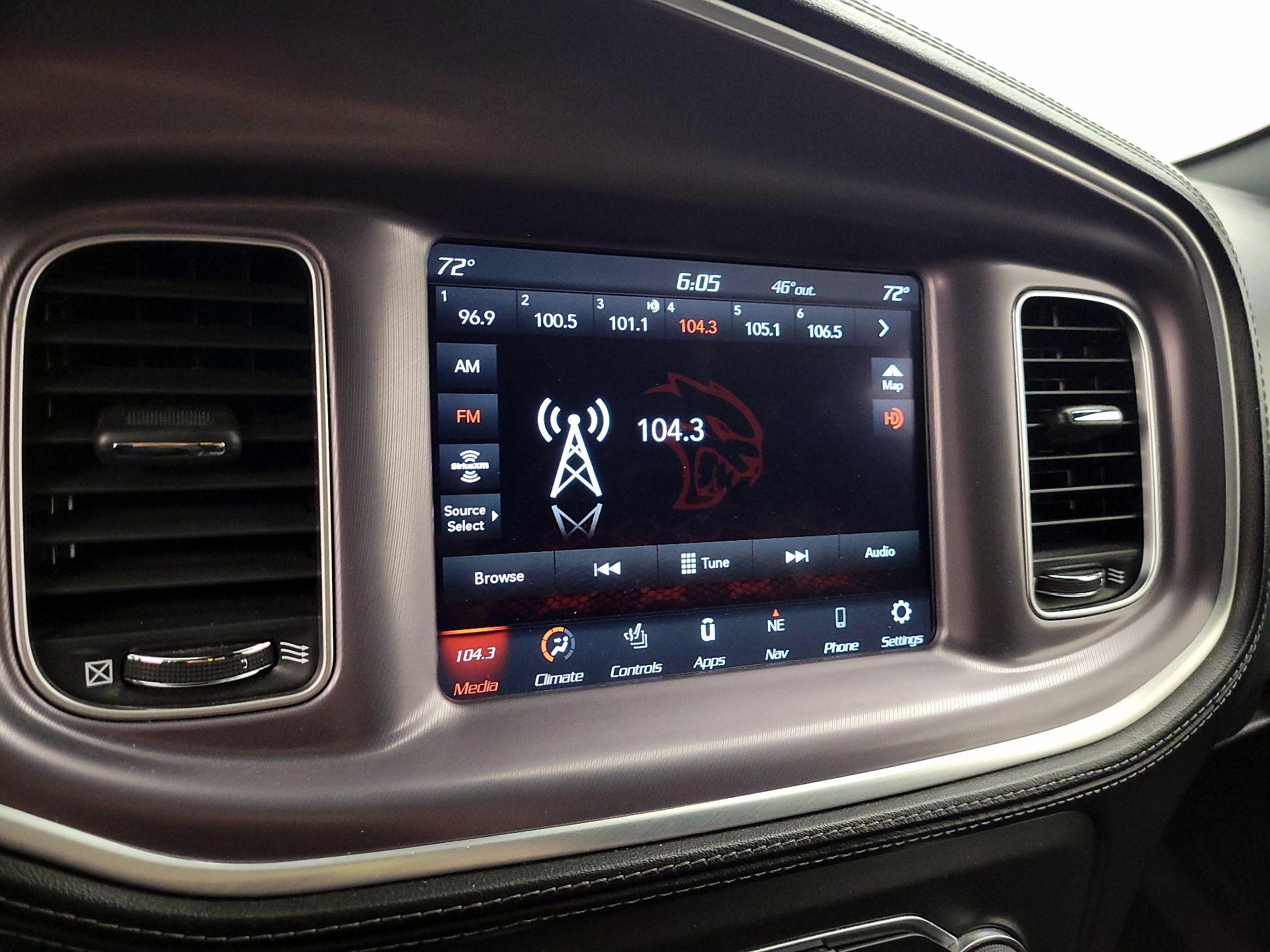 Thumbnail: 2021 Dodge Charger - 16