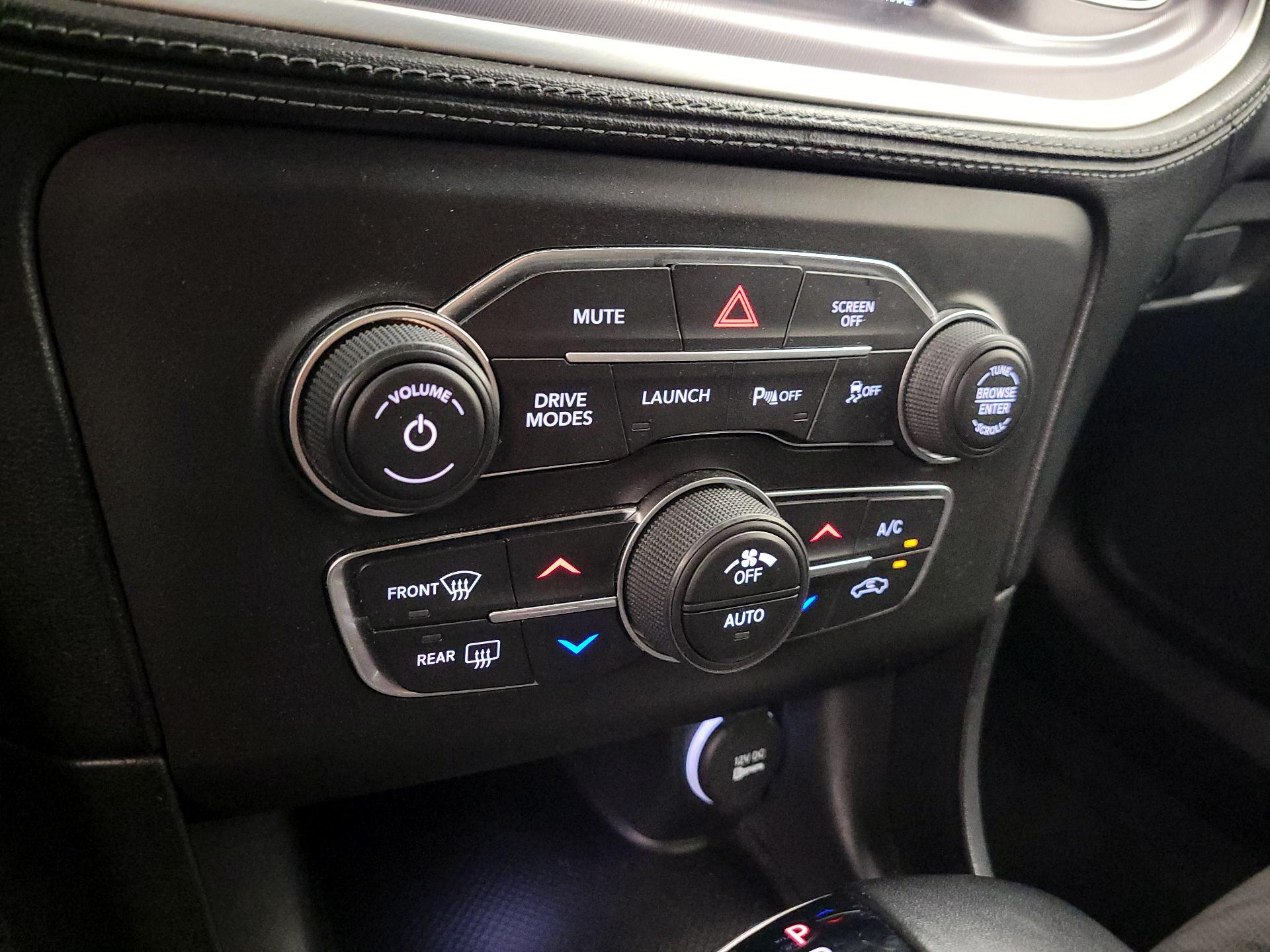 Thumbnail: 2021 Dodge Charger - 17