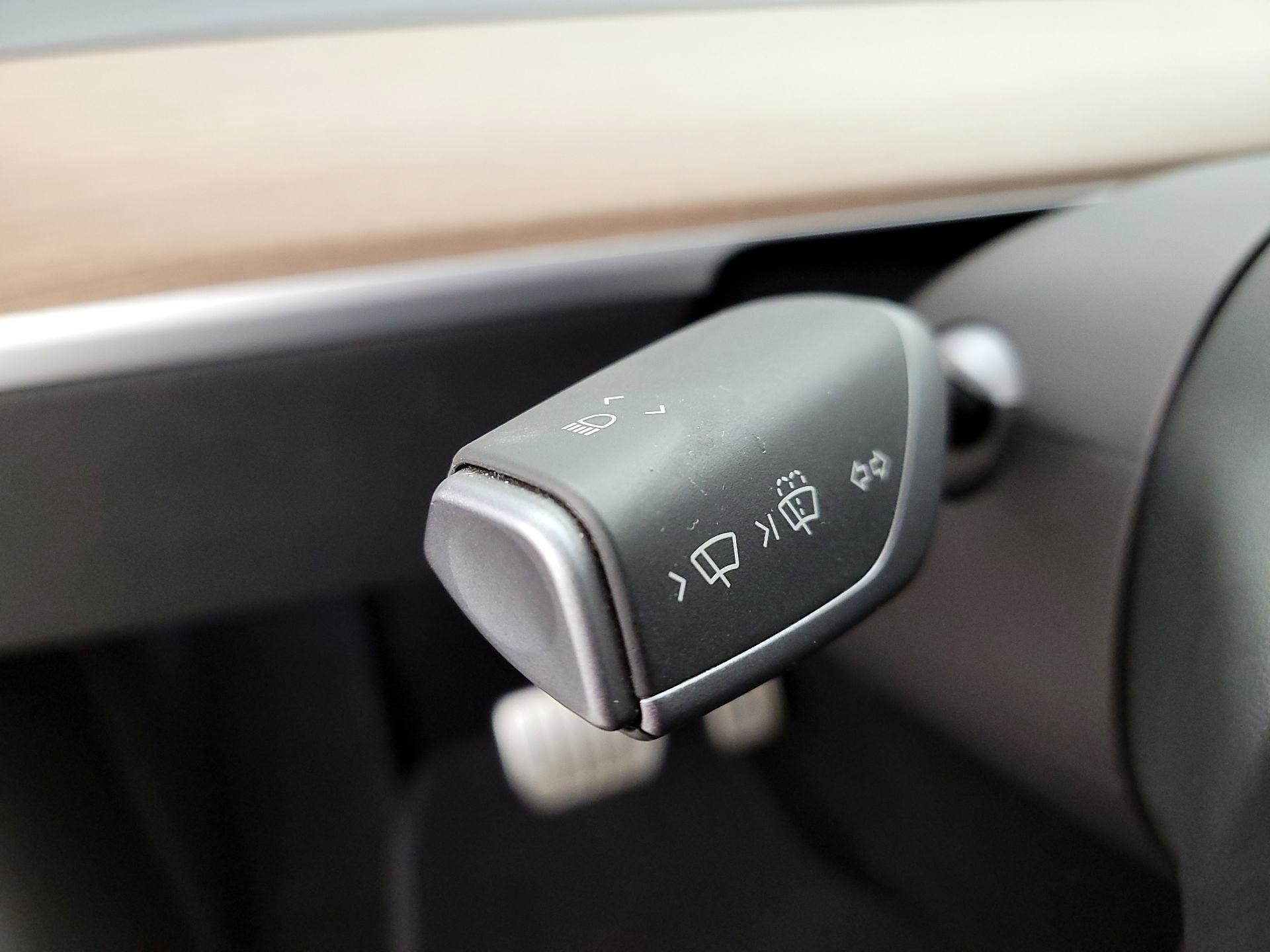 Thumbnail: 2025 Tesla Model Y - 13