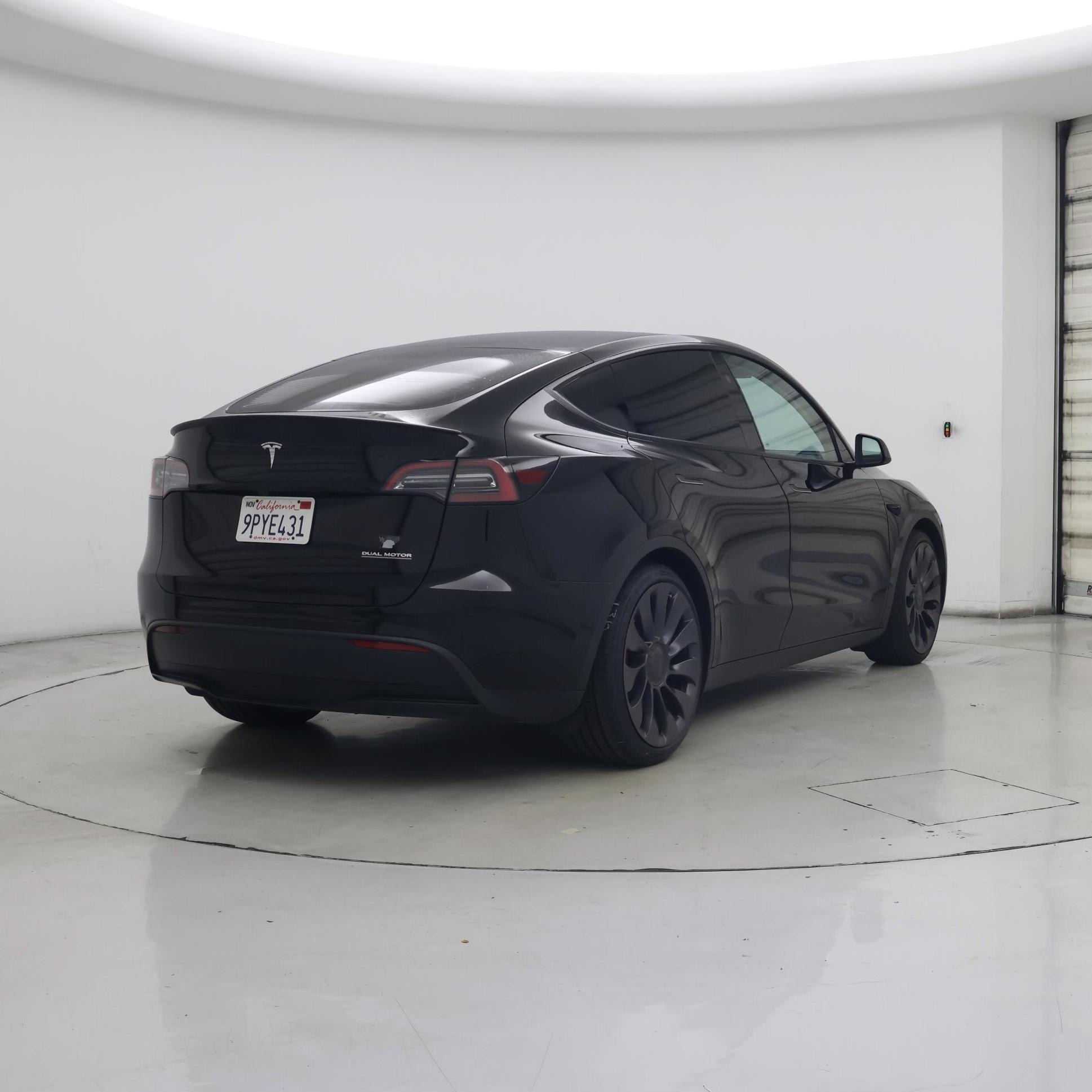 Thumbnail: 2025 Tesla Model Y - 8