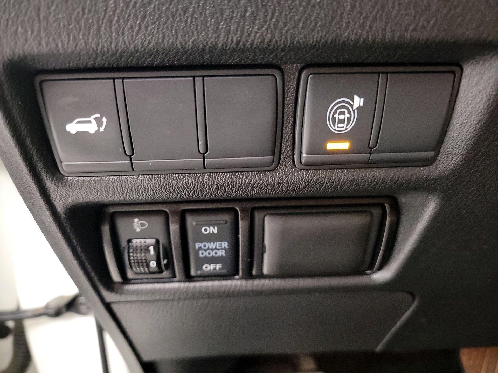 Thumbnail: 2018 Nissan Armada - 13