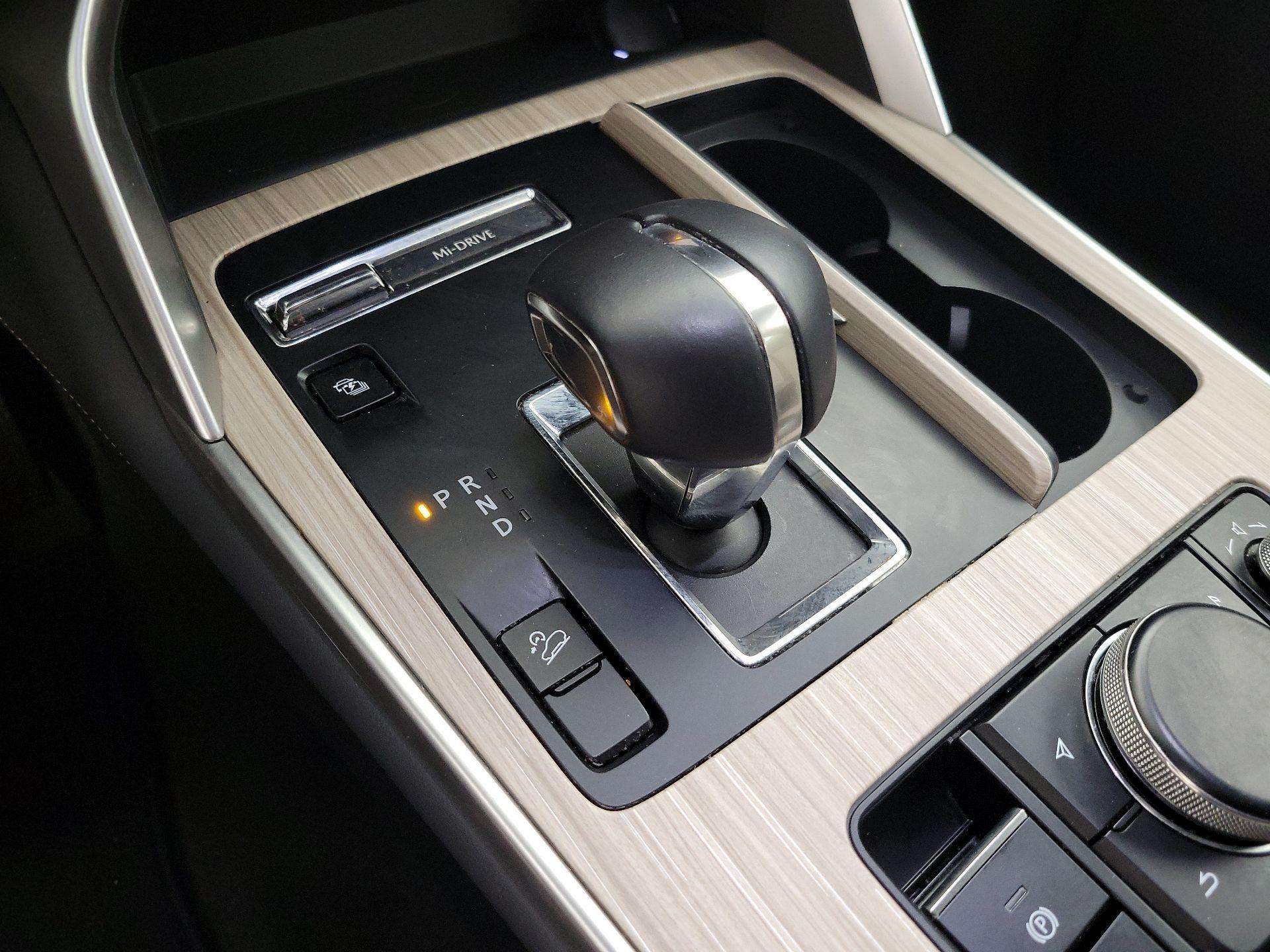 Thumbnail: 2024 Mazda CX-90 - 17