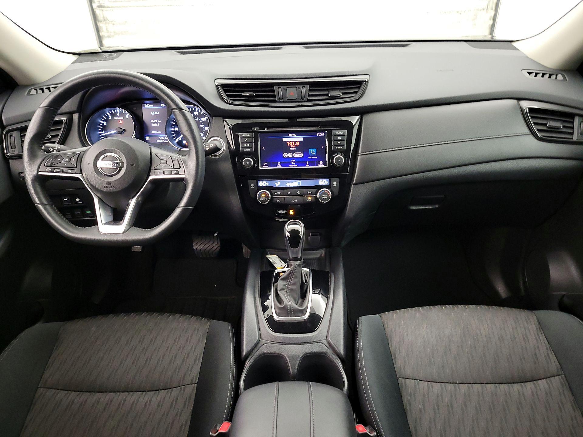 Thumbnail: 2018 Nissan Rogue - 9