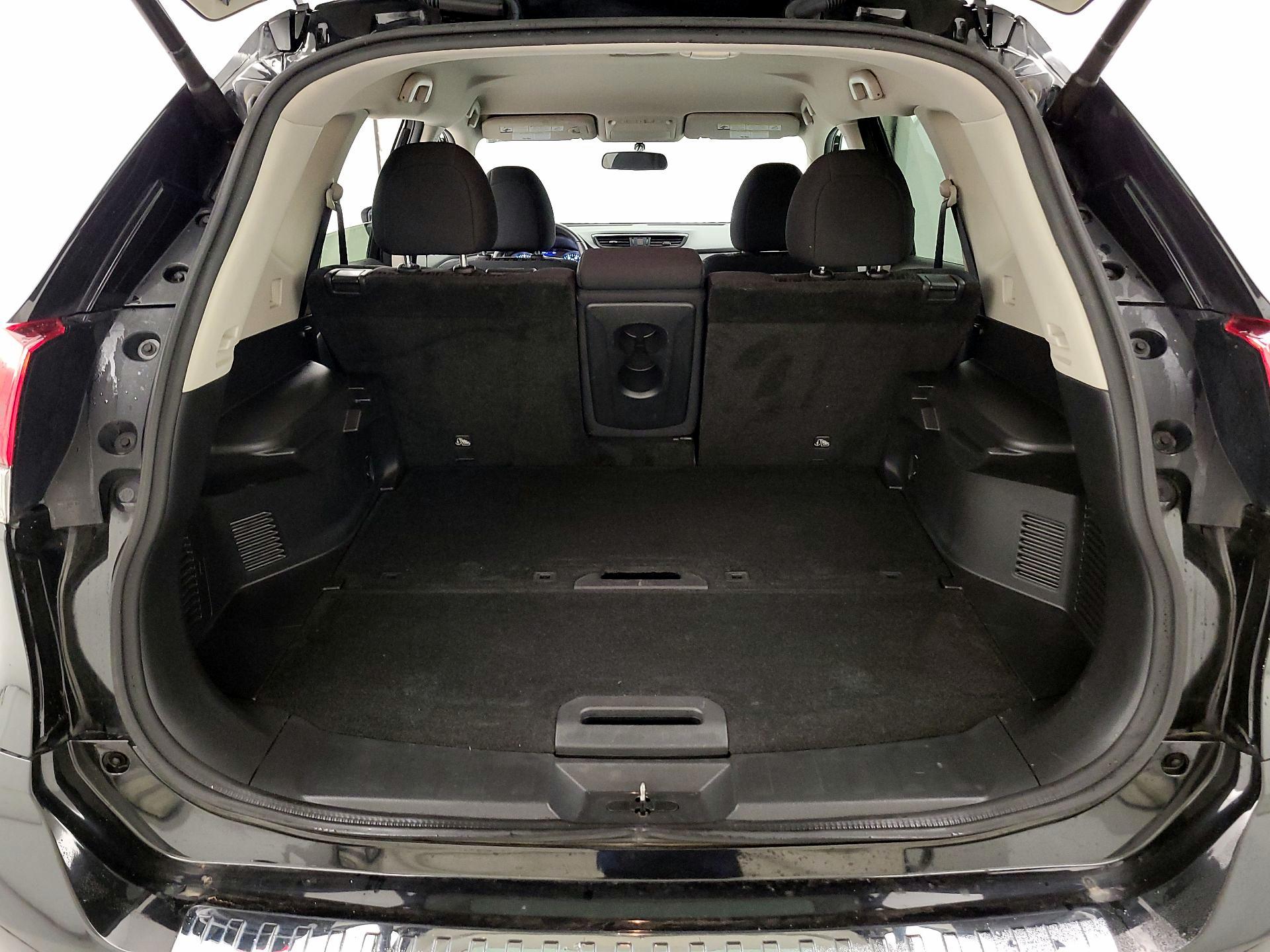 Thumbnail: 2018 Nissan Rogue - 19