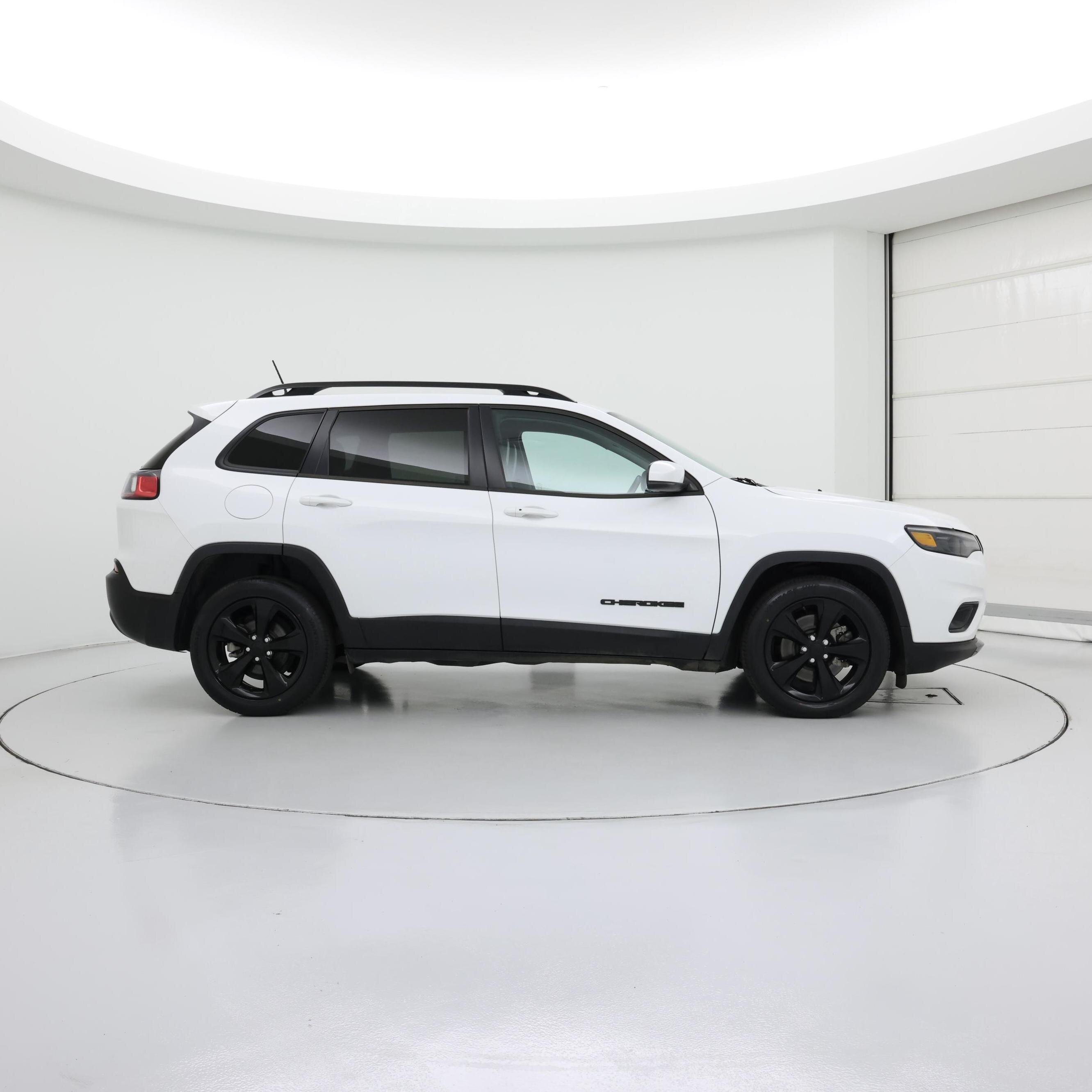 Thumbnail: 2021 Jeep Cherokee - 7
