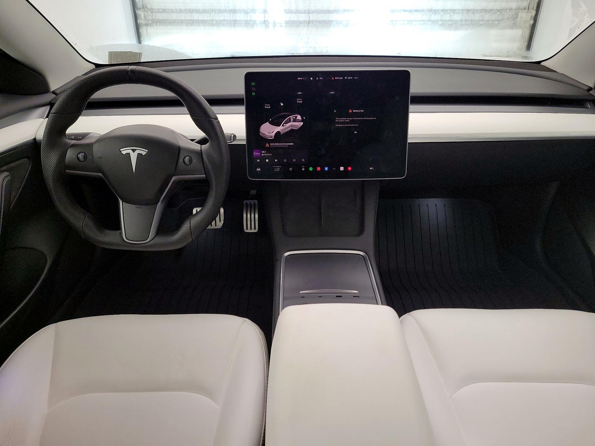 Thumbnail: 2023 Tesla Model 3 - 9