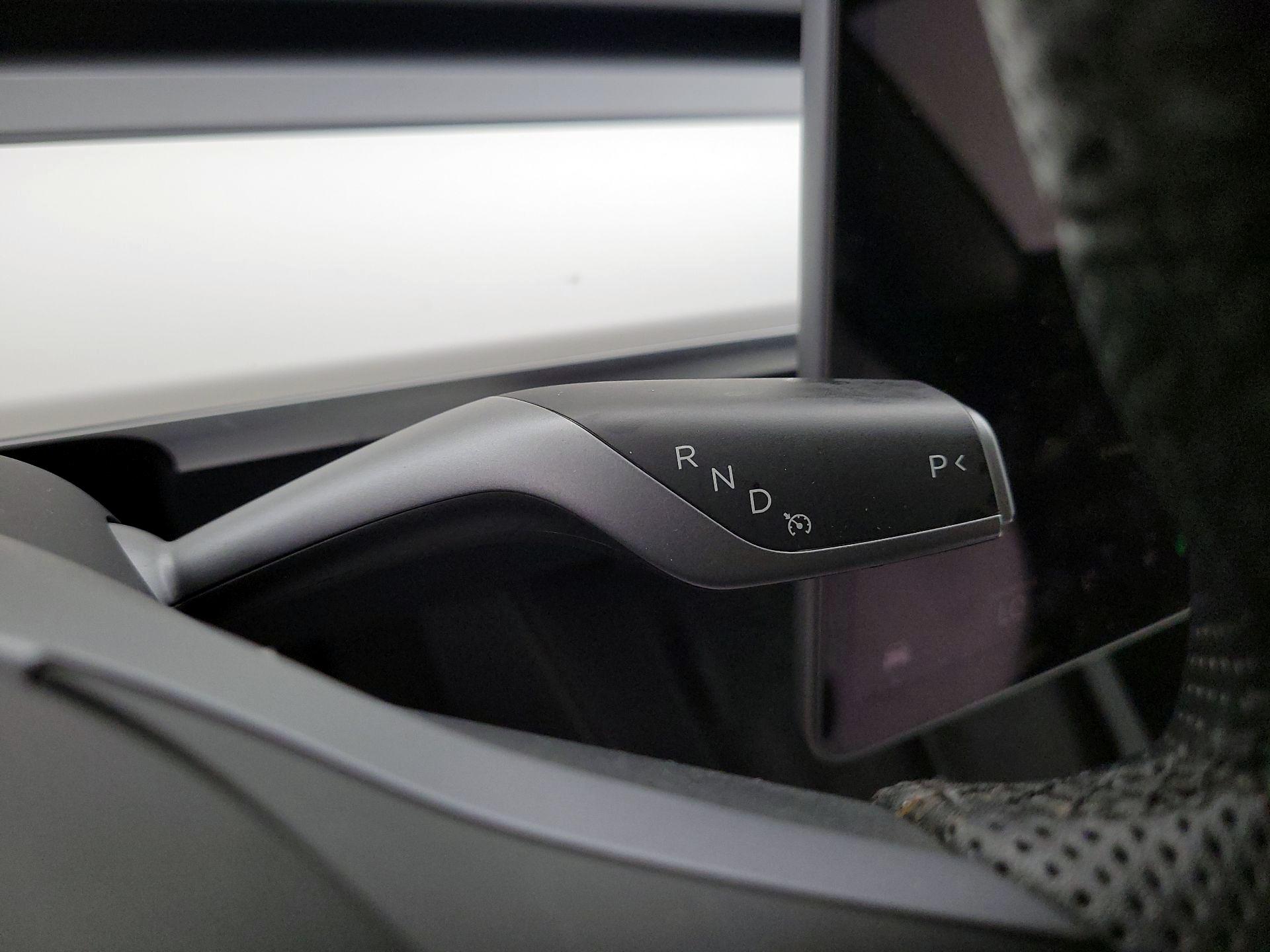 Thumbnail: 2023 Tesla Model 3 - 17