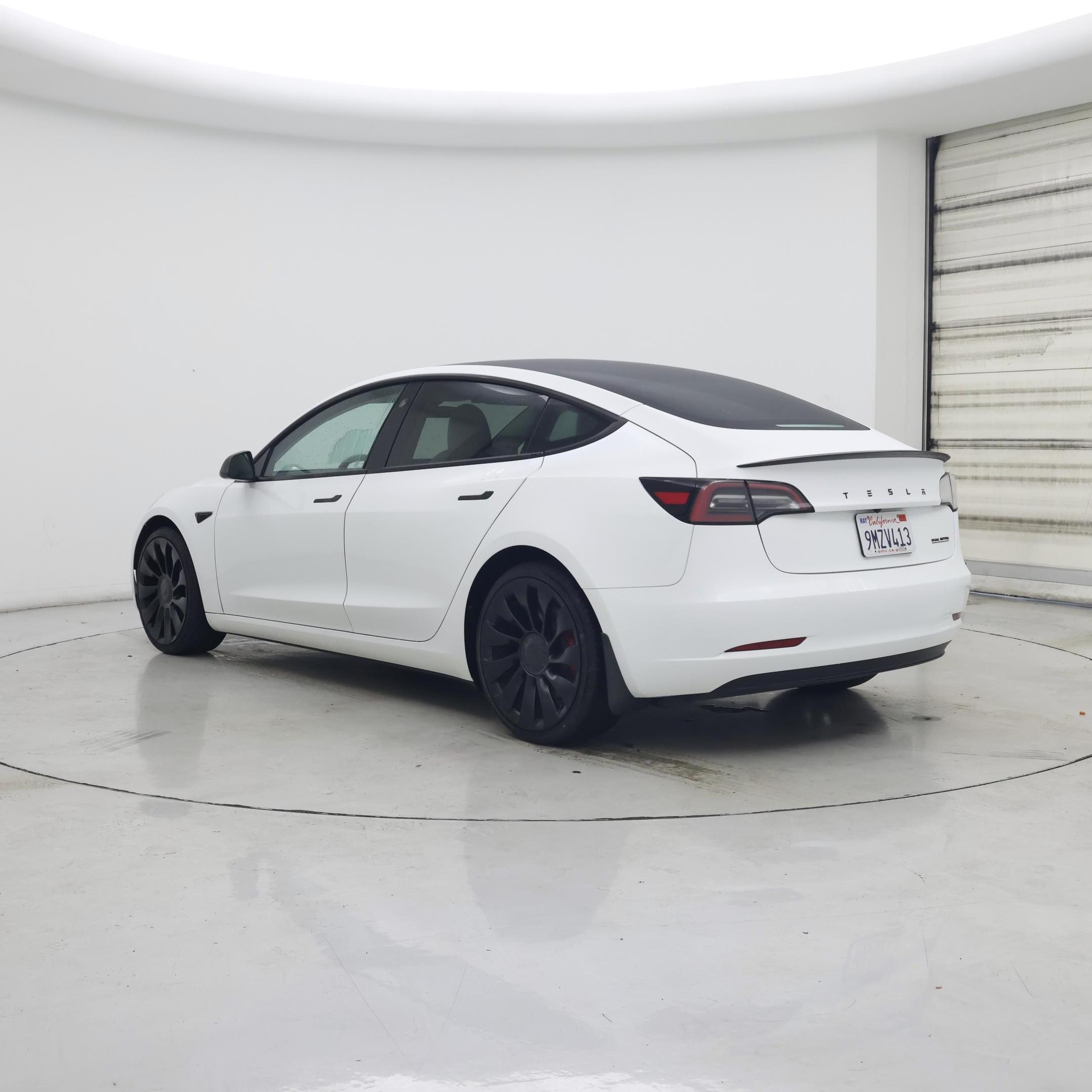 Thumbnail: 2023 Tesla Model 3 - 2