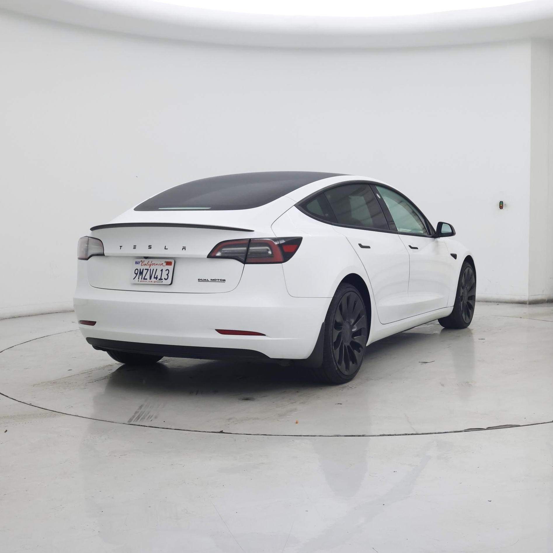 Thumbnail: 2023 Tesla Model 3 - 8