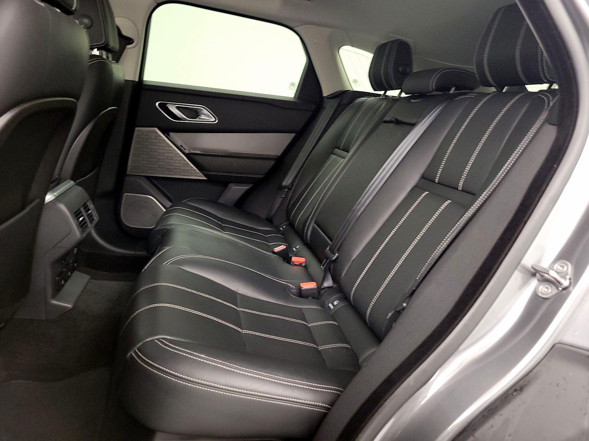 Thumbnail: 2018 Land Rover Range Rover Velar - 18