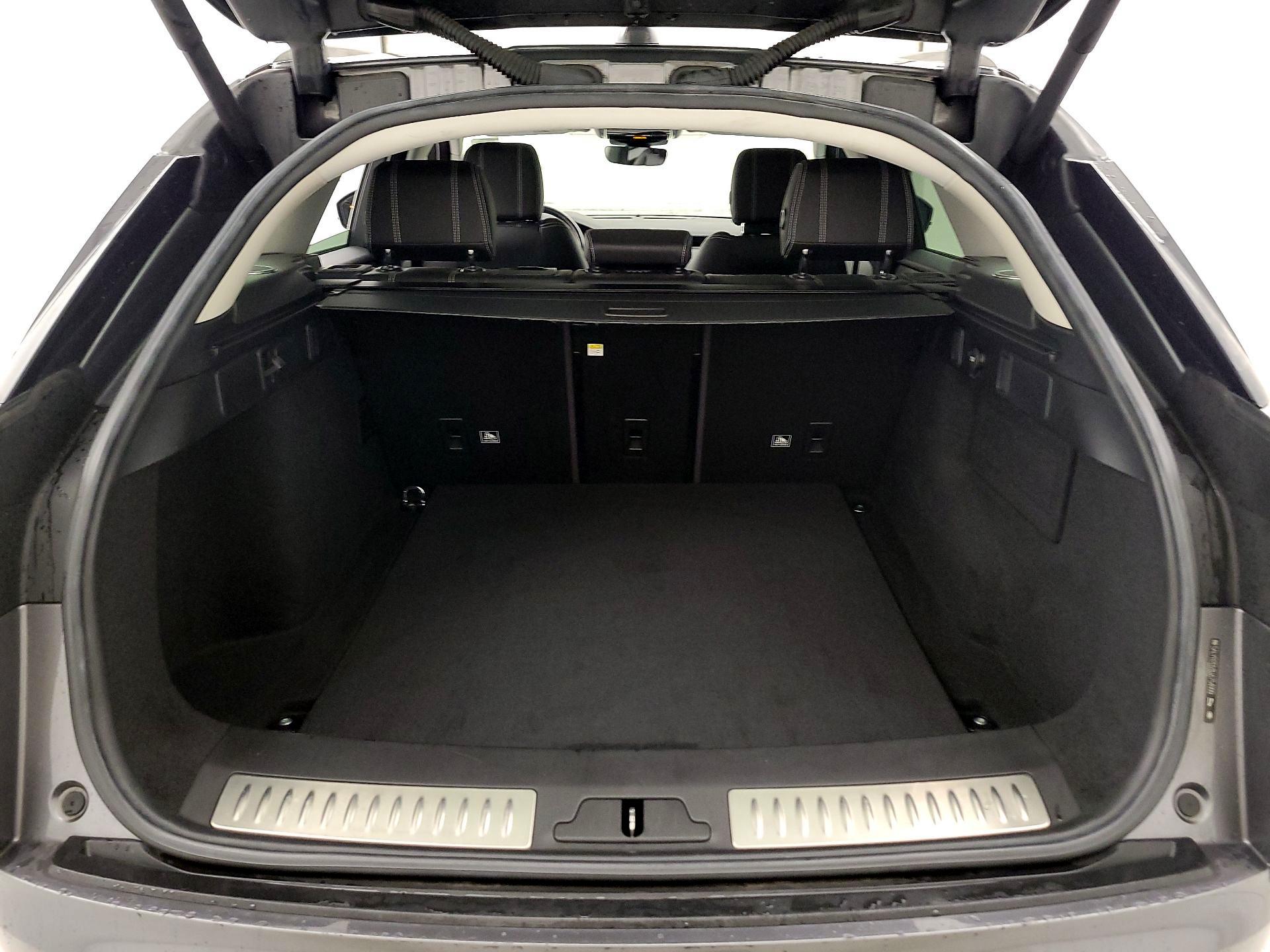 Thumbnail: 2018 Land Rover Range Rover Velar - 19