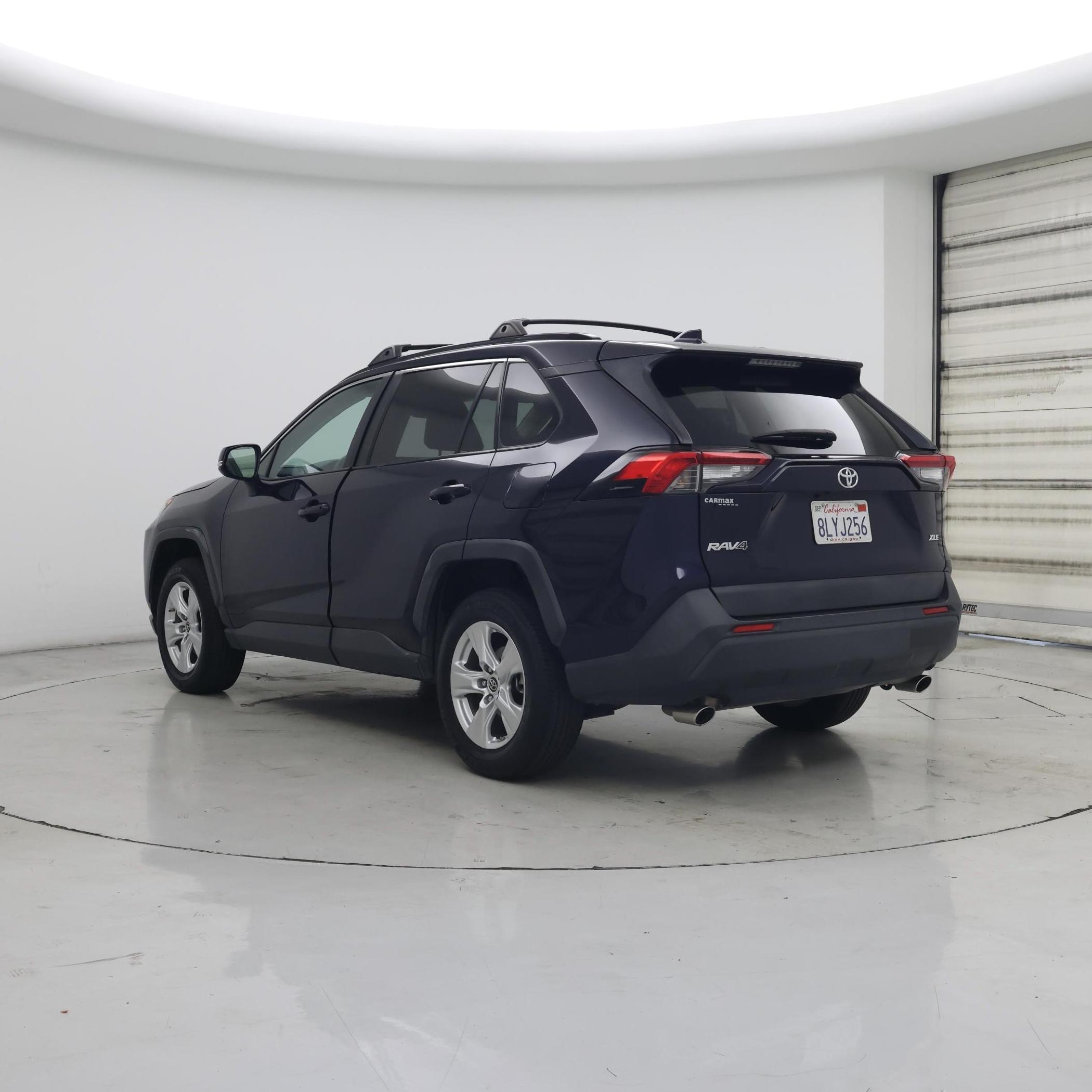 Thumbnail: 2019 Toyota RAV4 - 2