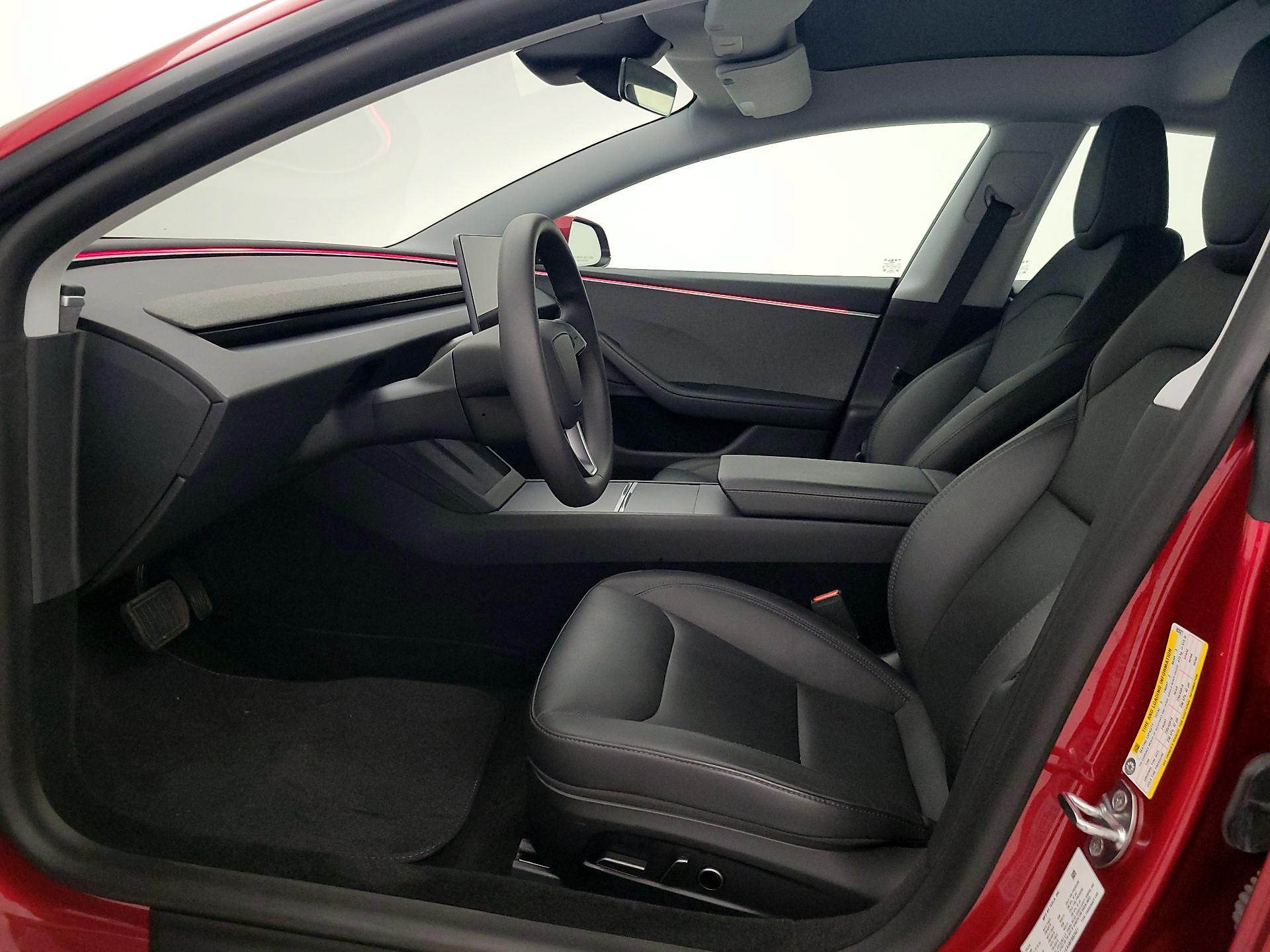 Thumbnail: 2025 Tesla Model 3 - 11