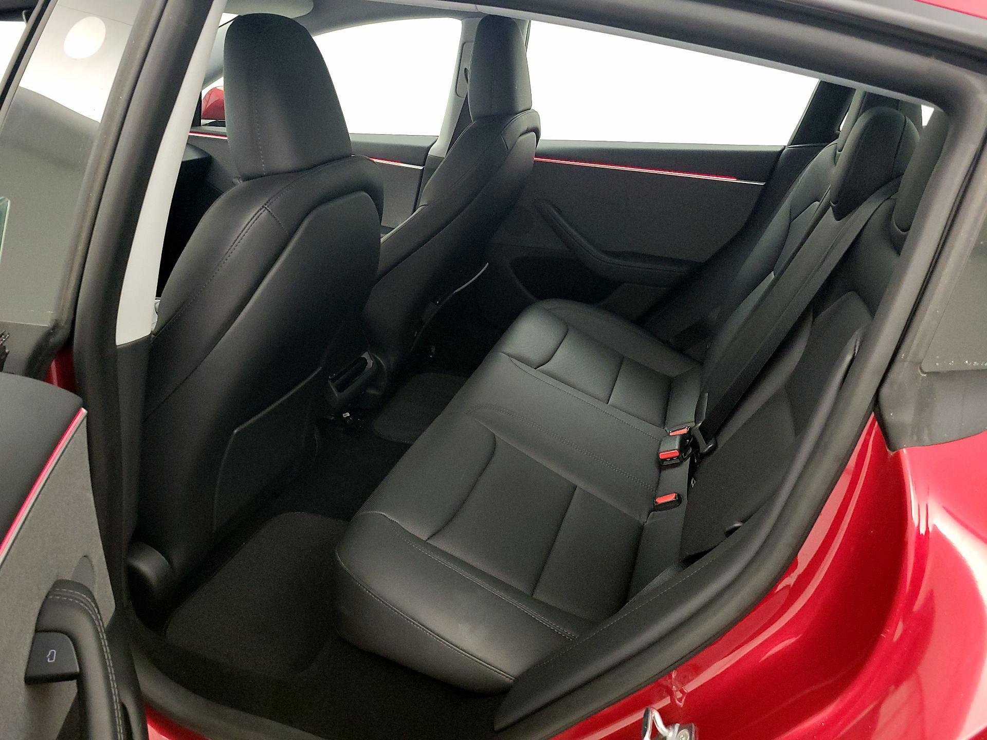 Thumbnail: 2025 Tesla Model 3 - 18