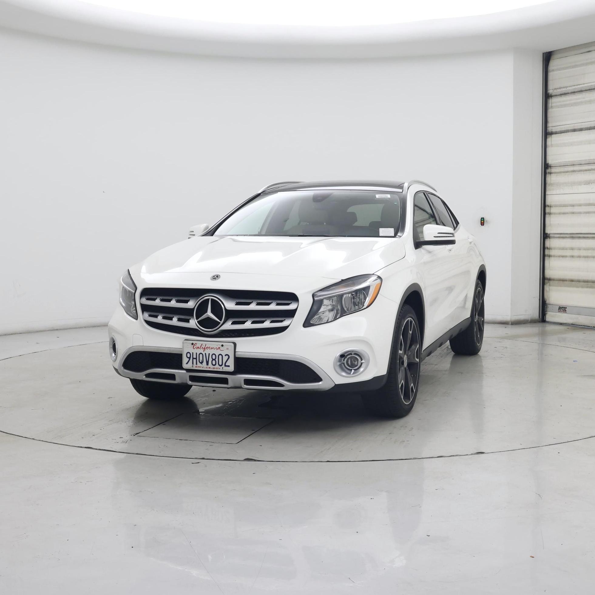 Thumbnail: 2020 Mercedes-Benz GLA - 4