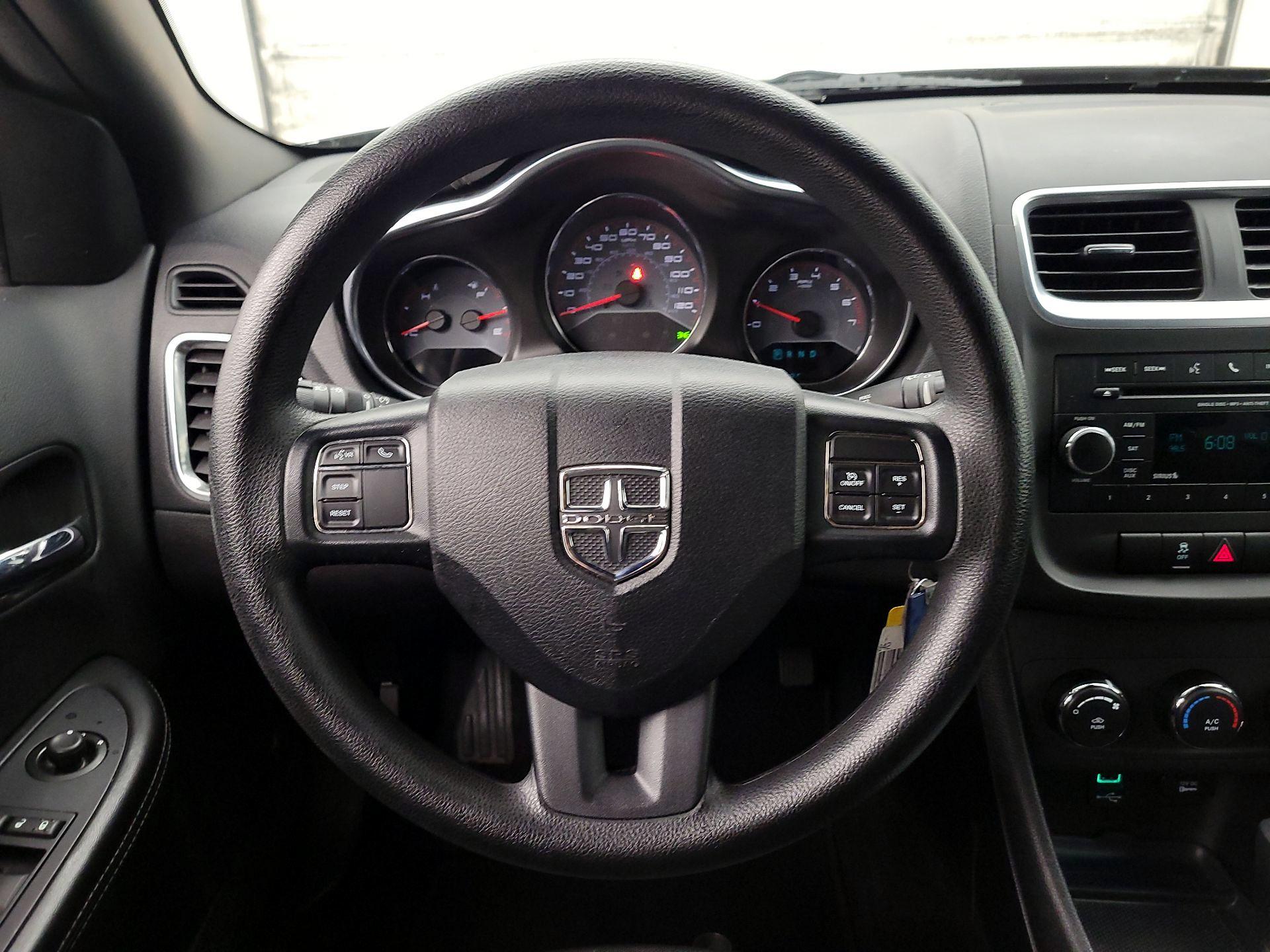 Thumbnail: 2014 Dodge Avenger - 10