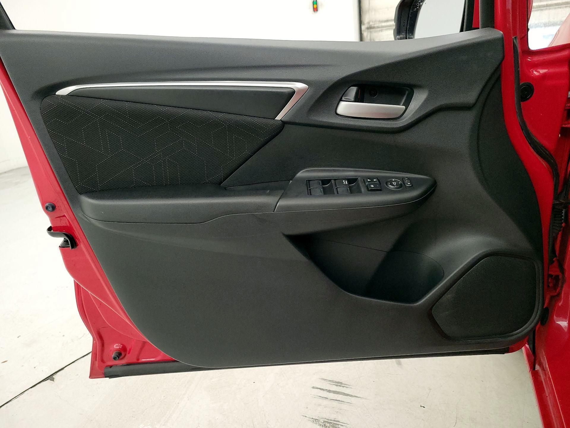 Thumbnail: 2015 Honda Fit - 12