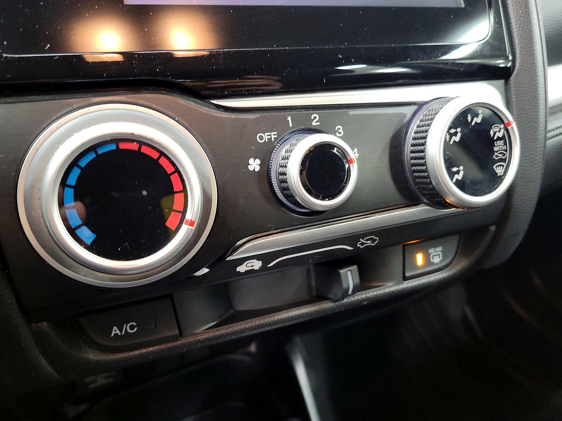 Thumbnail: 2015 Honda Fit - 16