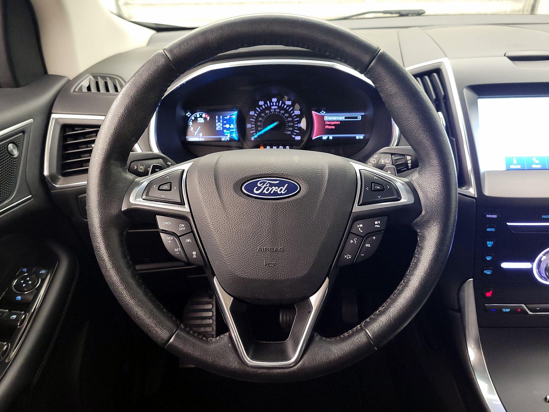 Thumbnail: 2019 Ford Edge - 10